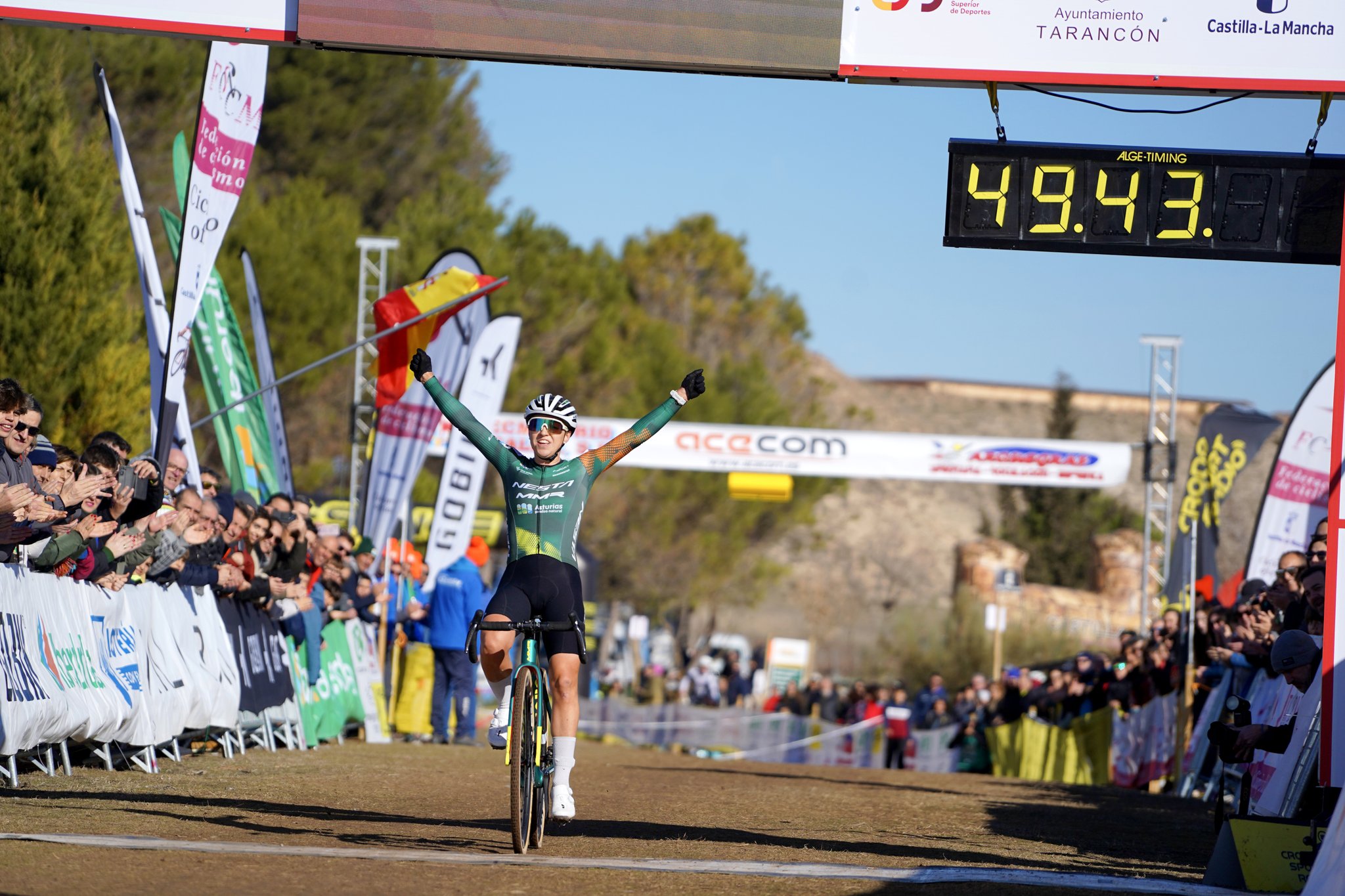 Sofia Rodriguez Revert conseguiu também confirmar o favoritismo nas elites femininas em Espanha (Foto: Real Federacion Española de Ciclismo)