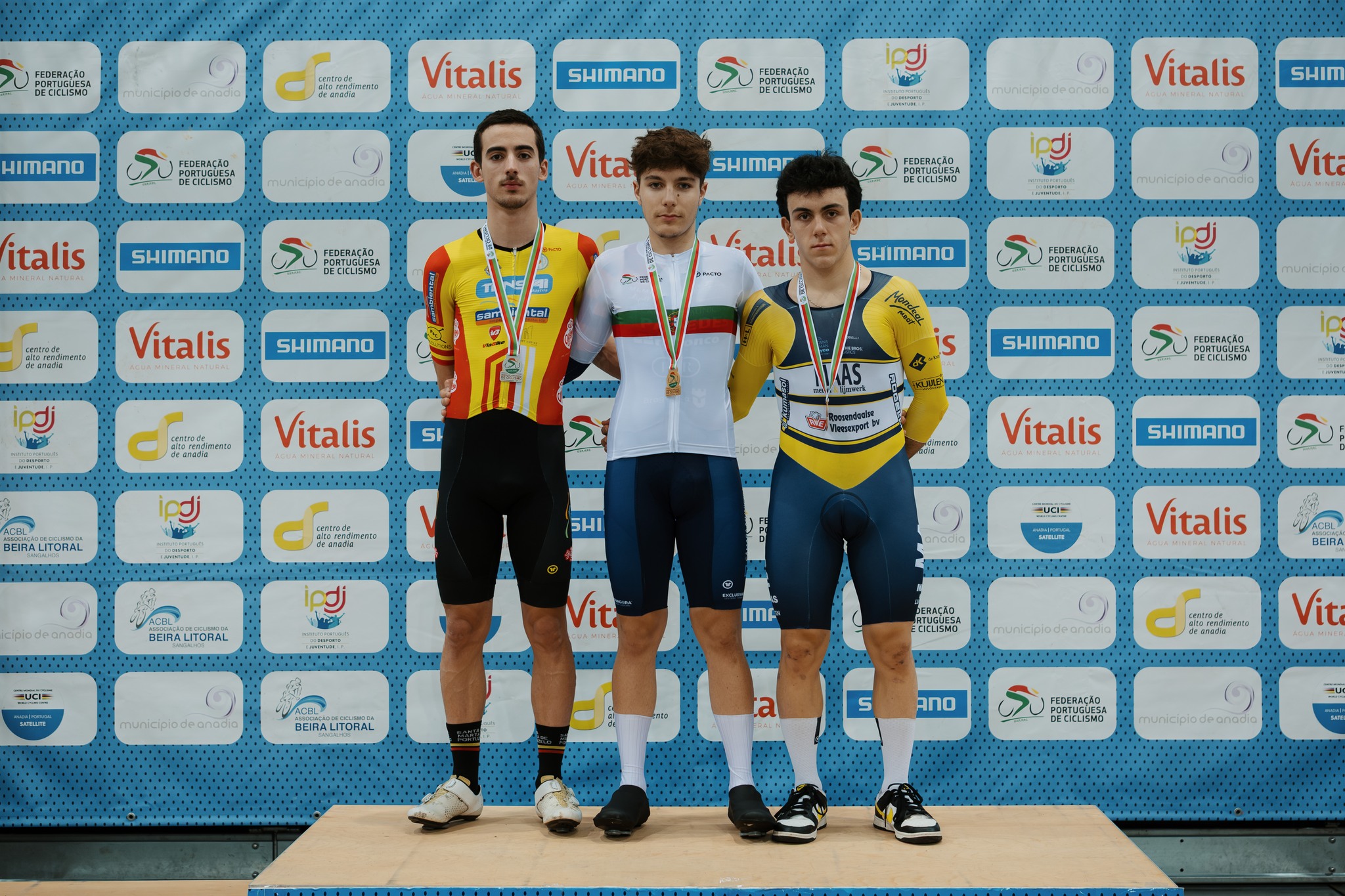O pódio do Km dos Juniores masculinos com Simão Pedrosa, João Silva e Guilherme Ribeiro
