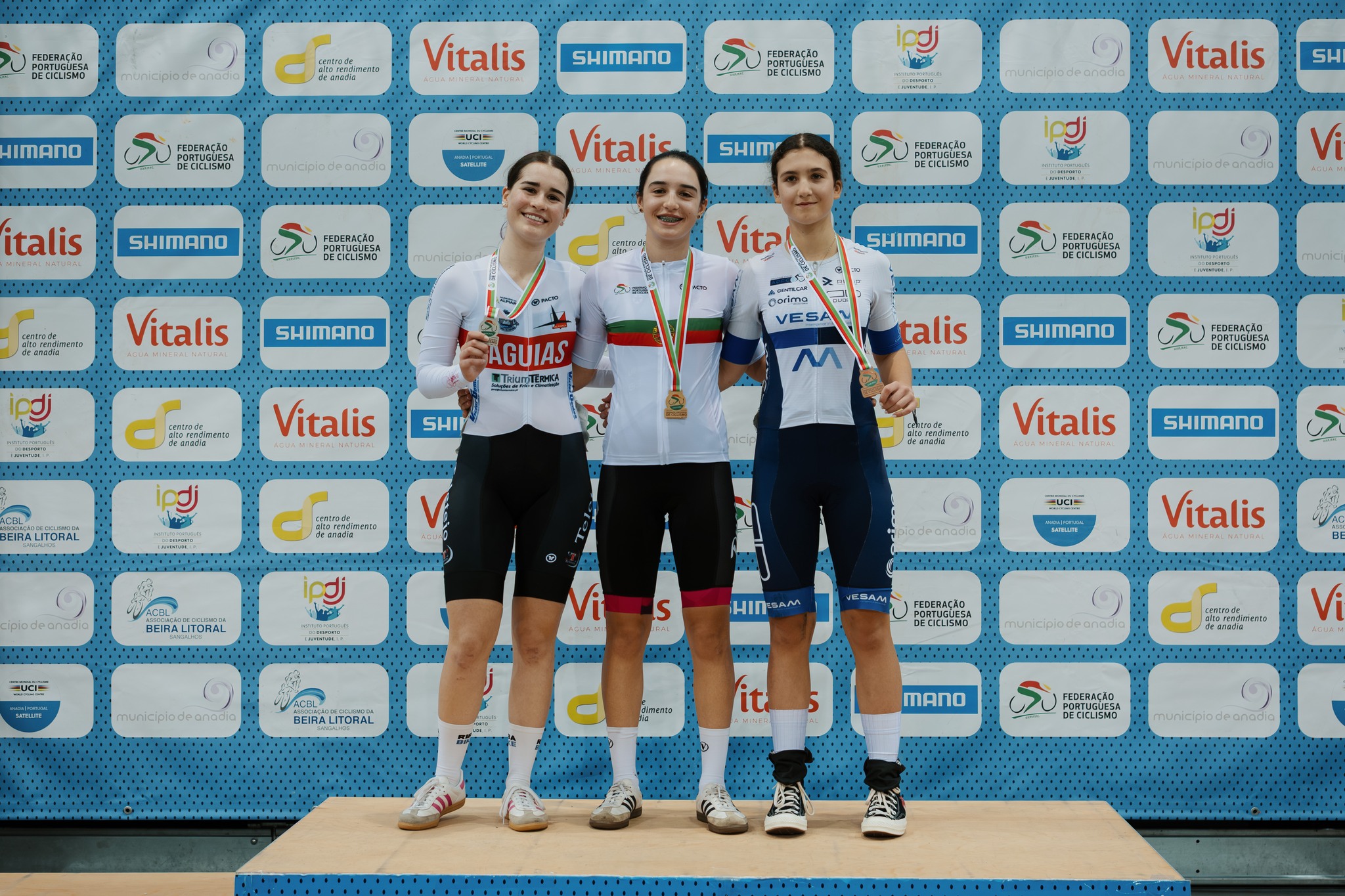 O pódio do Scratch das cadetes femininas com Inês Fonseca, Lara Lourenço e Carolina Bernardo