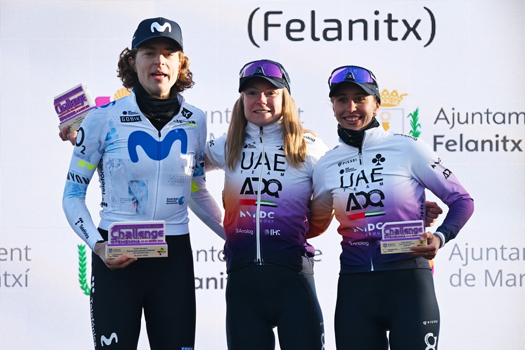 O pódio do Trofeo Marratxi-Felanitx com Marlen Reusser, Maeva Squiban e Silvia Persico