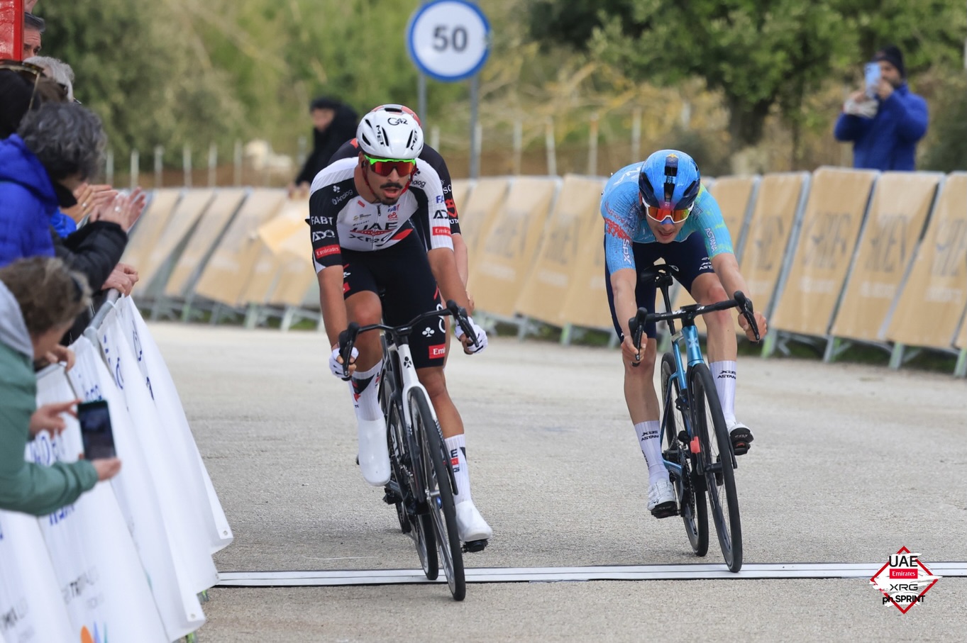 António Morgado impôs-se no sprint pela segunda posição no Trofeo Serra Tramuntana (Foto: SprintCyclingAgency)