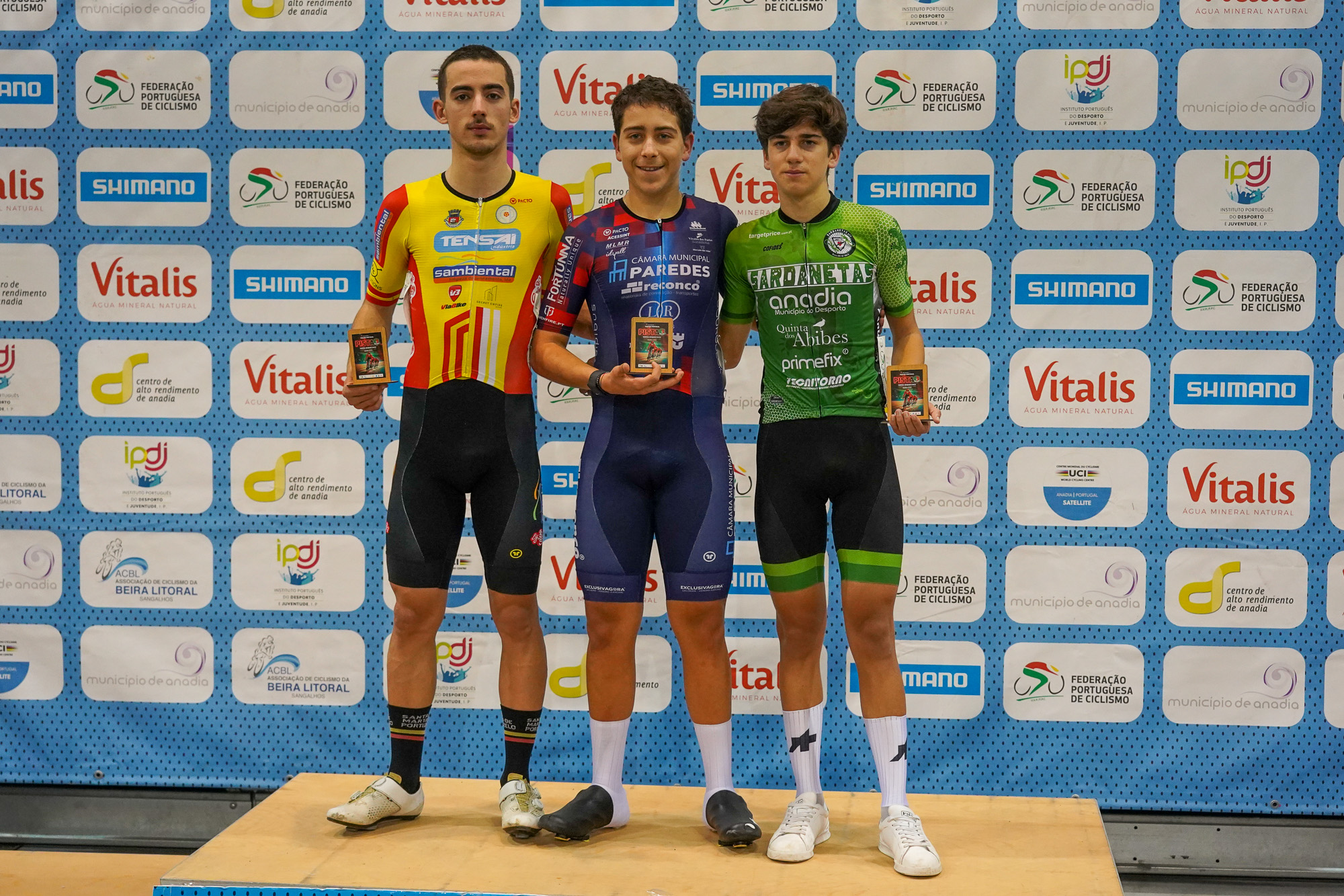O pódio do Scratch dos juniores masculinos com Simão Pedrosa, Ricardo Almeida e Vicente Saraiva
