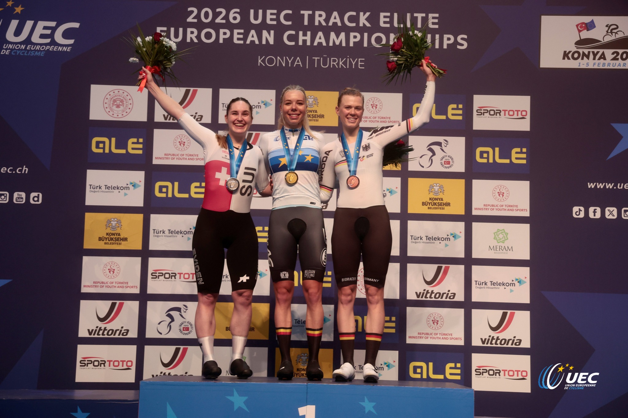 O pódio do Scratch feminino nos Campeonatos da Europa com Aline Seitz, Helene Hesters e Lena Reissner
