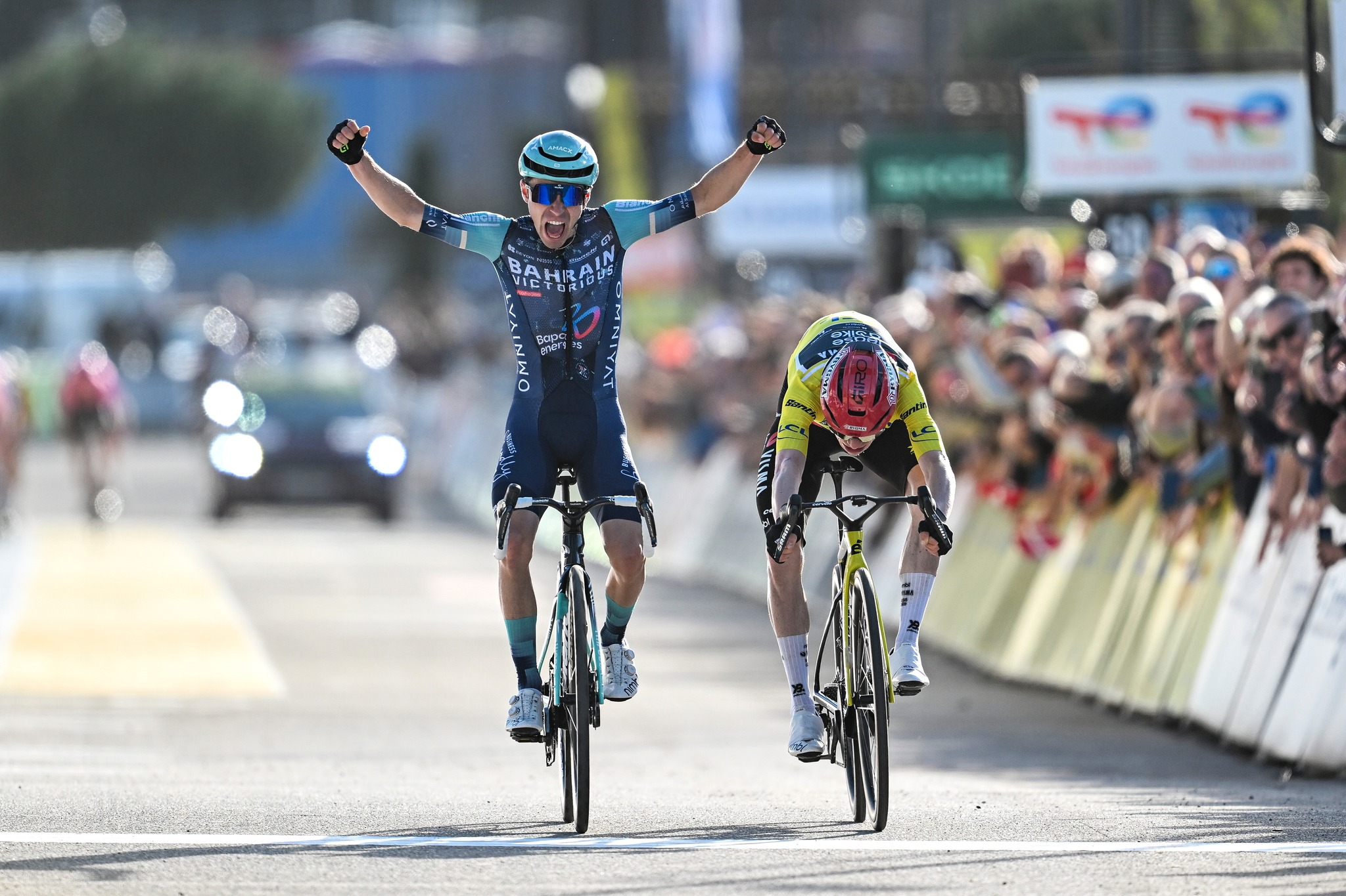 Lenny Martinez vence etapa final do Paris-Nice! Jonas Vingegaard conquista geral!