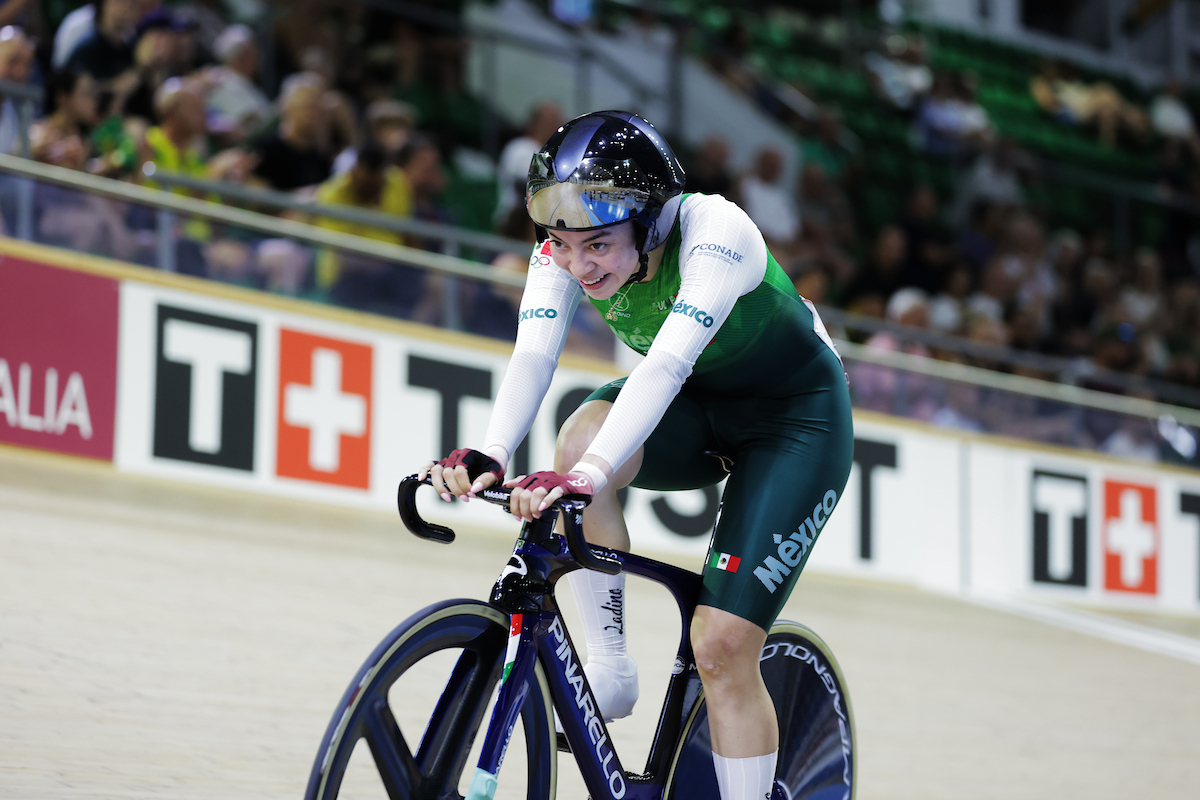 Yareli Acevedo abriu a sua temporada com uma vitória na Taça do Mundo de Pista