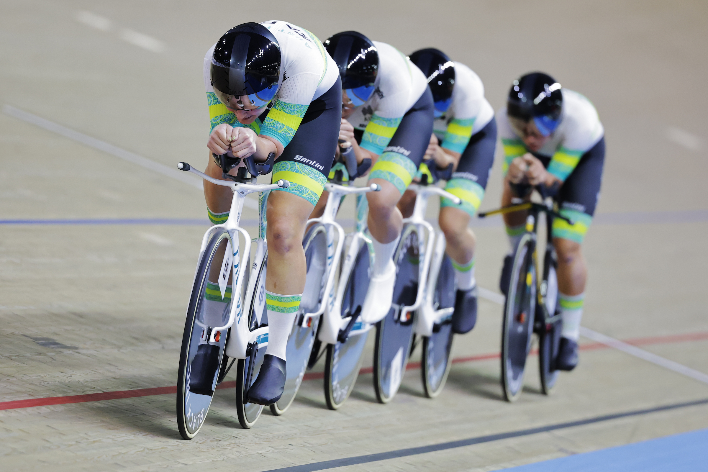 A Austrália teve apenas de registar um tempo na Perseguição Coletiva feminina para garantir o Ouro