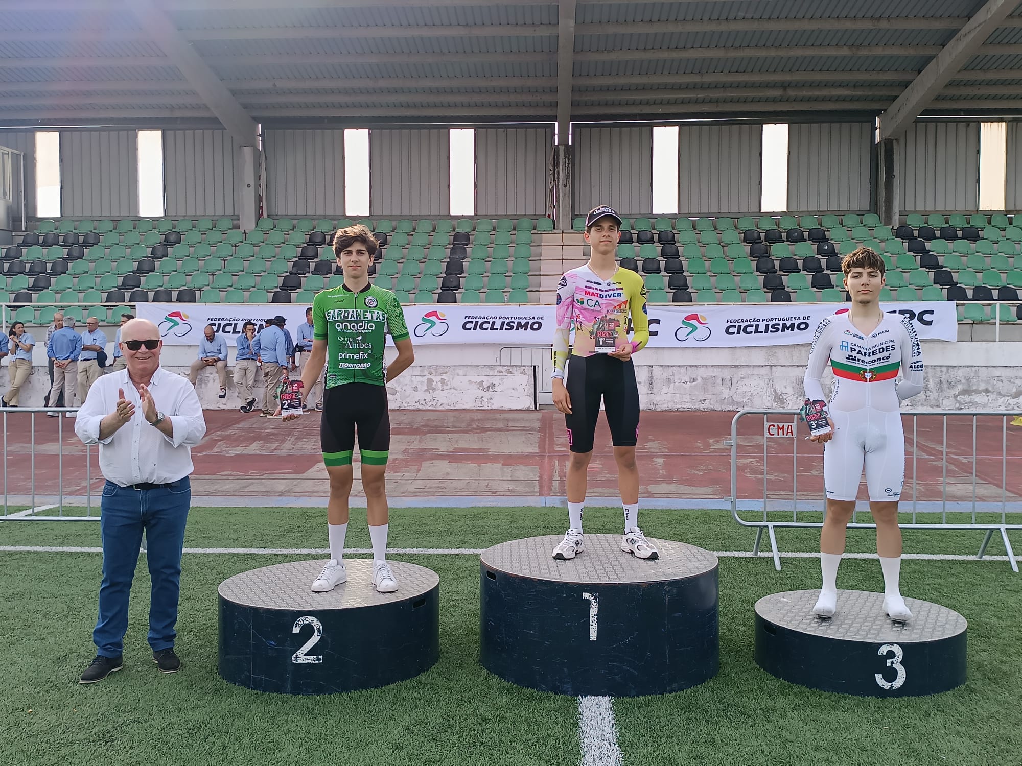 O pódio do Scratch dos juniores masculinos na 3ª Taça de Portugal de Pista com Vicente Saraiva, Rodrigo Felisberto e João Silva