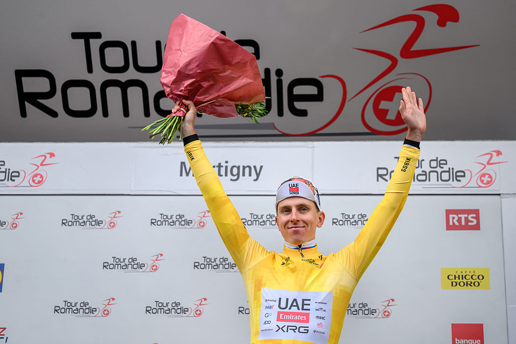 Tadej Pogacar é o novo camisola amarela do Tour de Romandie