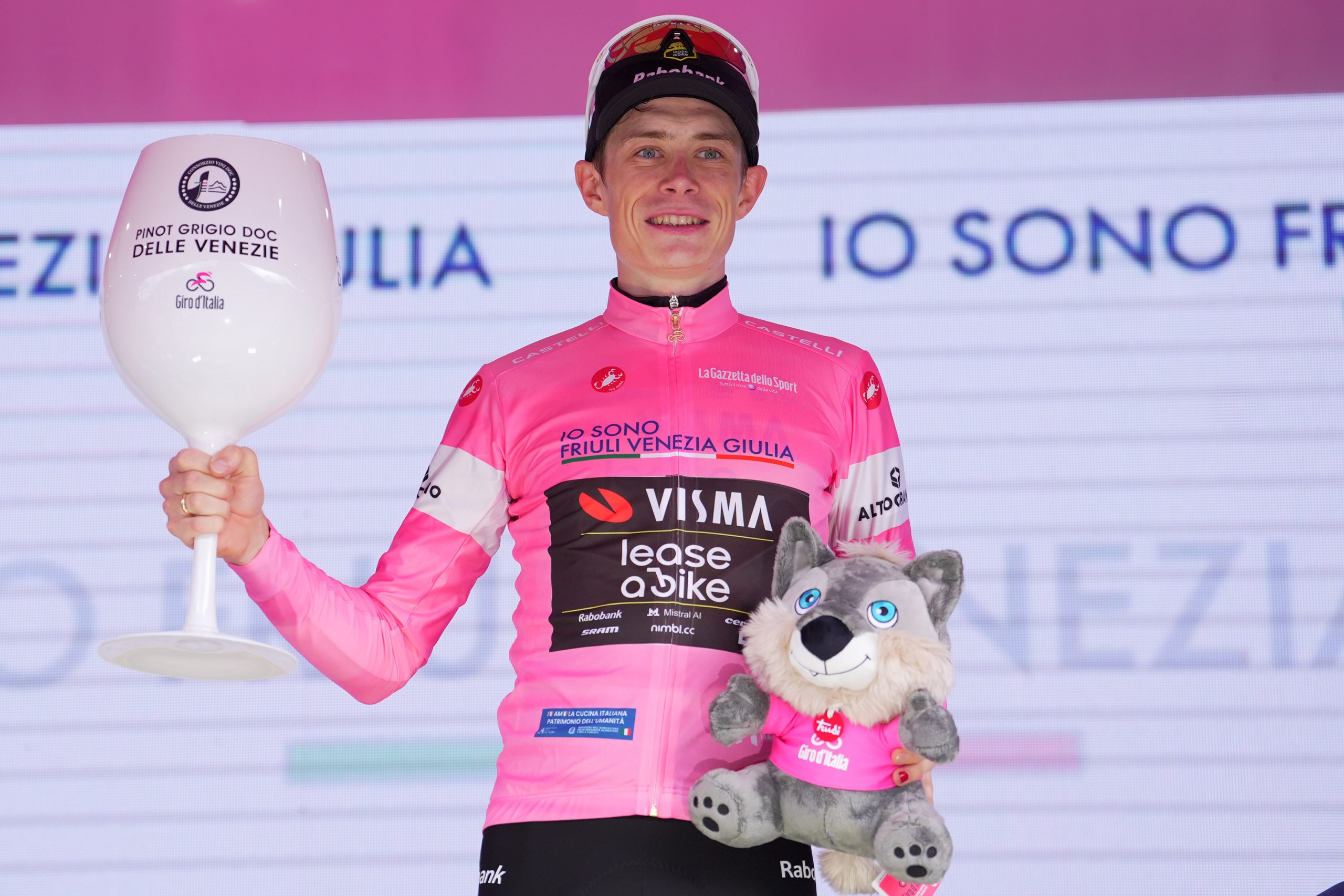 Jonas Vingegaard manteve a Maglia Rosa do Giro d'Italia