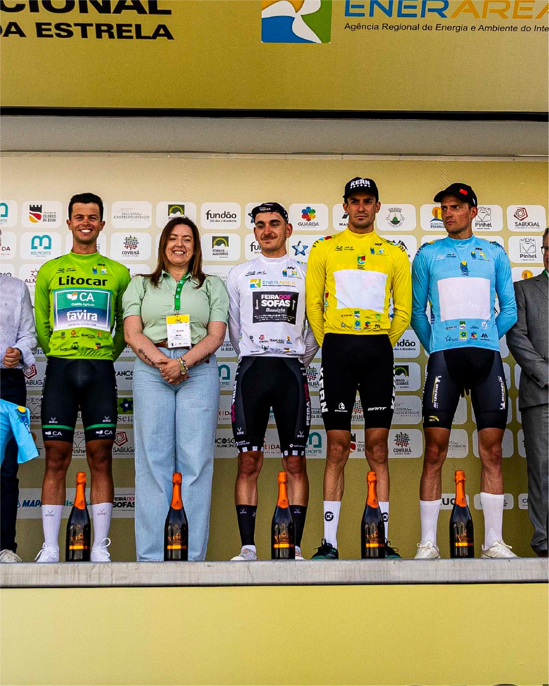 O pódio da etapa 1 do GP Beiras e Serra da Estrela com Miguel Salgueiro, Rúben Rodrigues, Iván Cobo e Lucas De Rossi