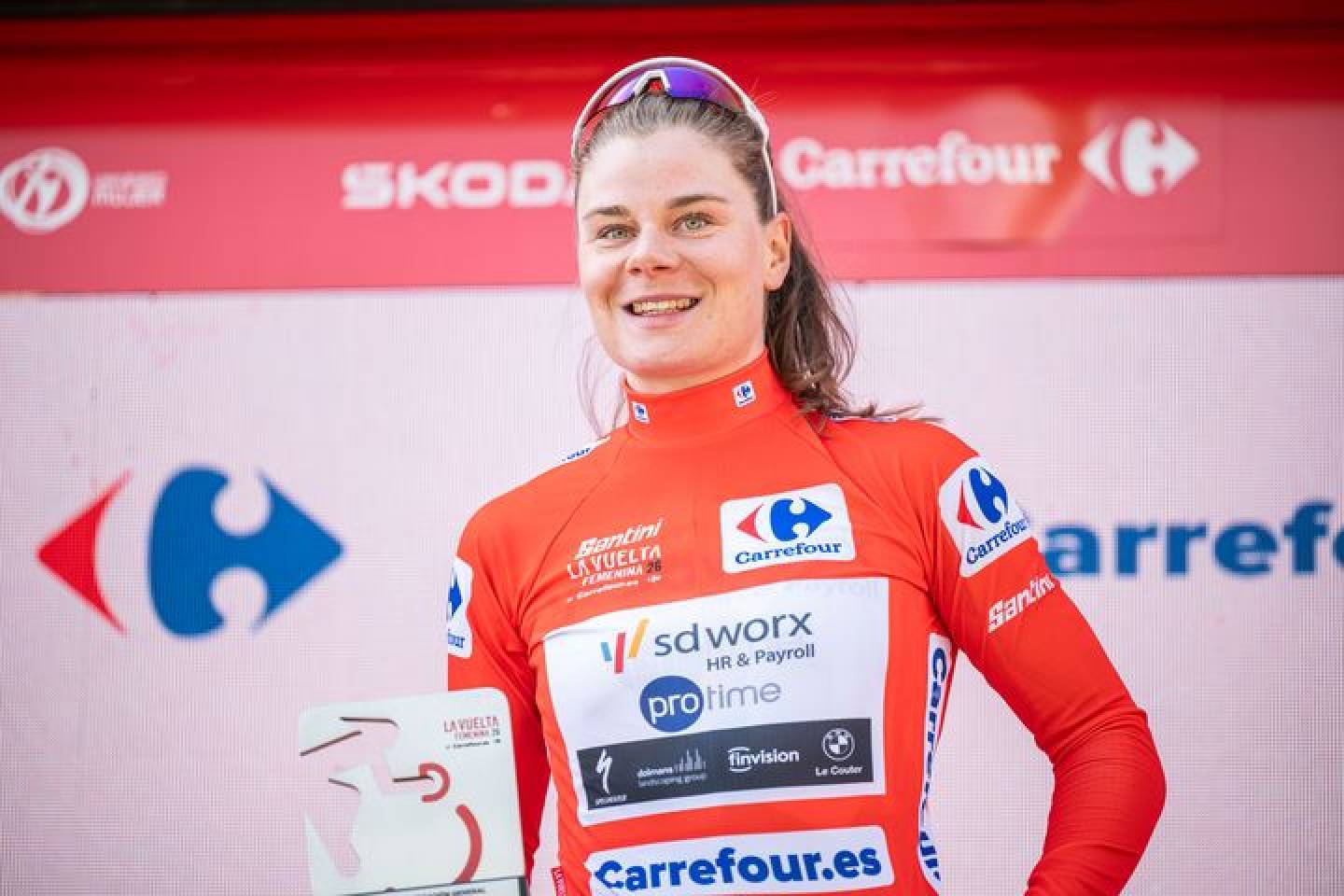 Lotte Kopecky é a nova camisola vermelha da La Vuelta Femenina