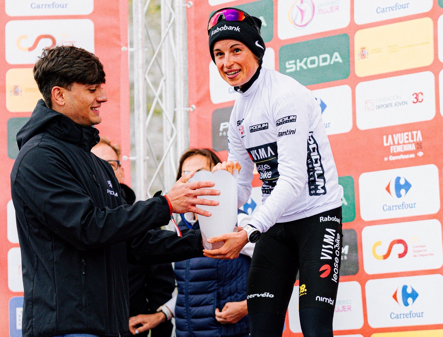 Marion Bunel garantiu a conquista da juventude da La Vuelta Fememina (Foto: Cor Vos)