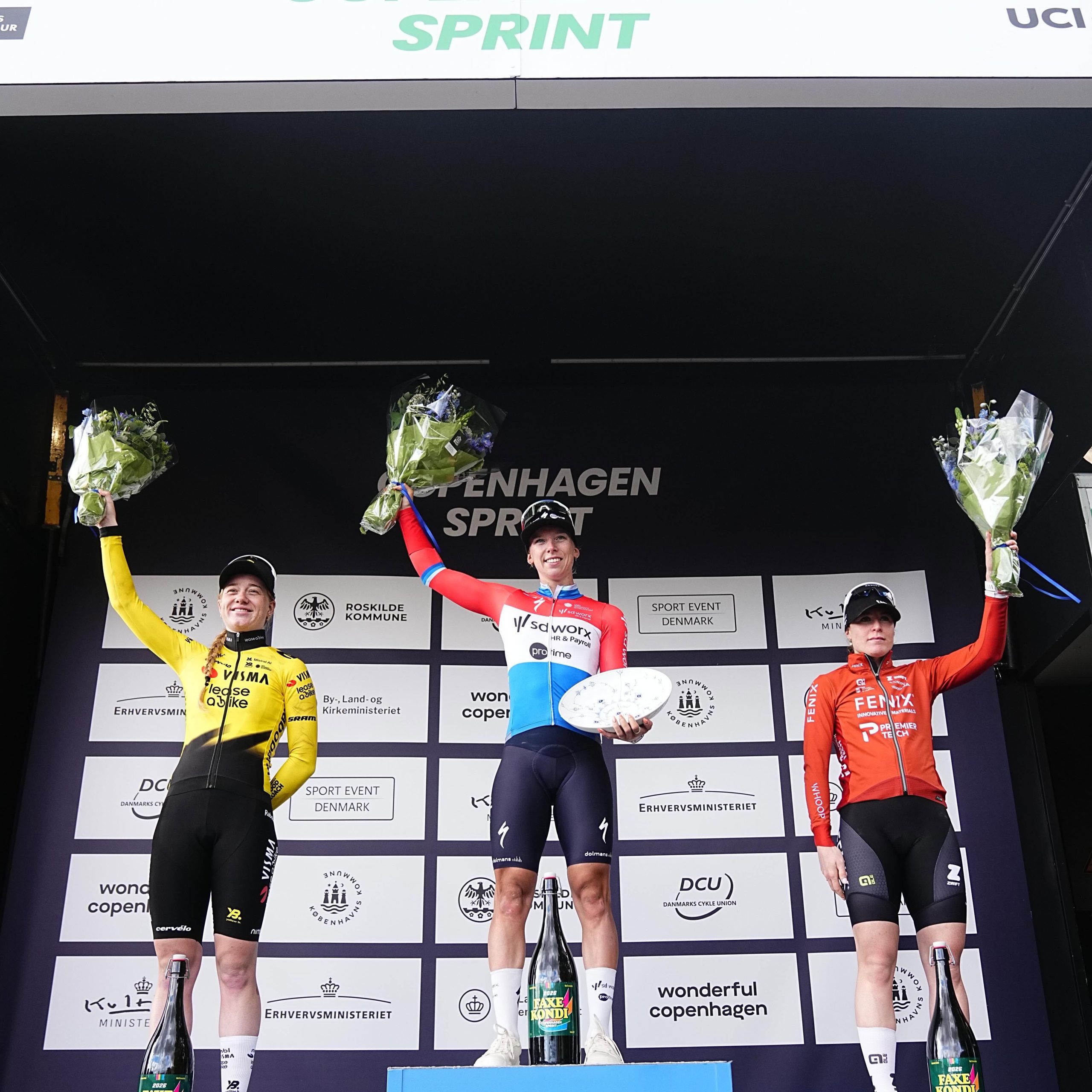 O pódio da Copenhagen Sprint com Nienke Veenhoven, Lorena Wiebes e Charlotte Kool (Foto: Fenix - Premier Tech)
