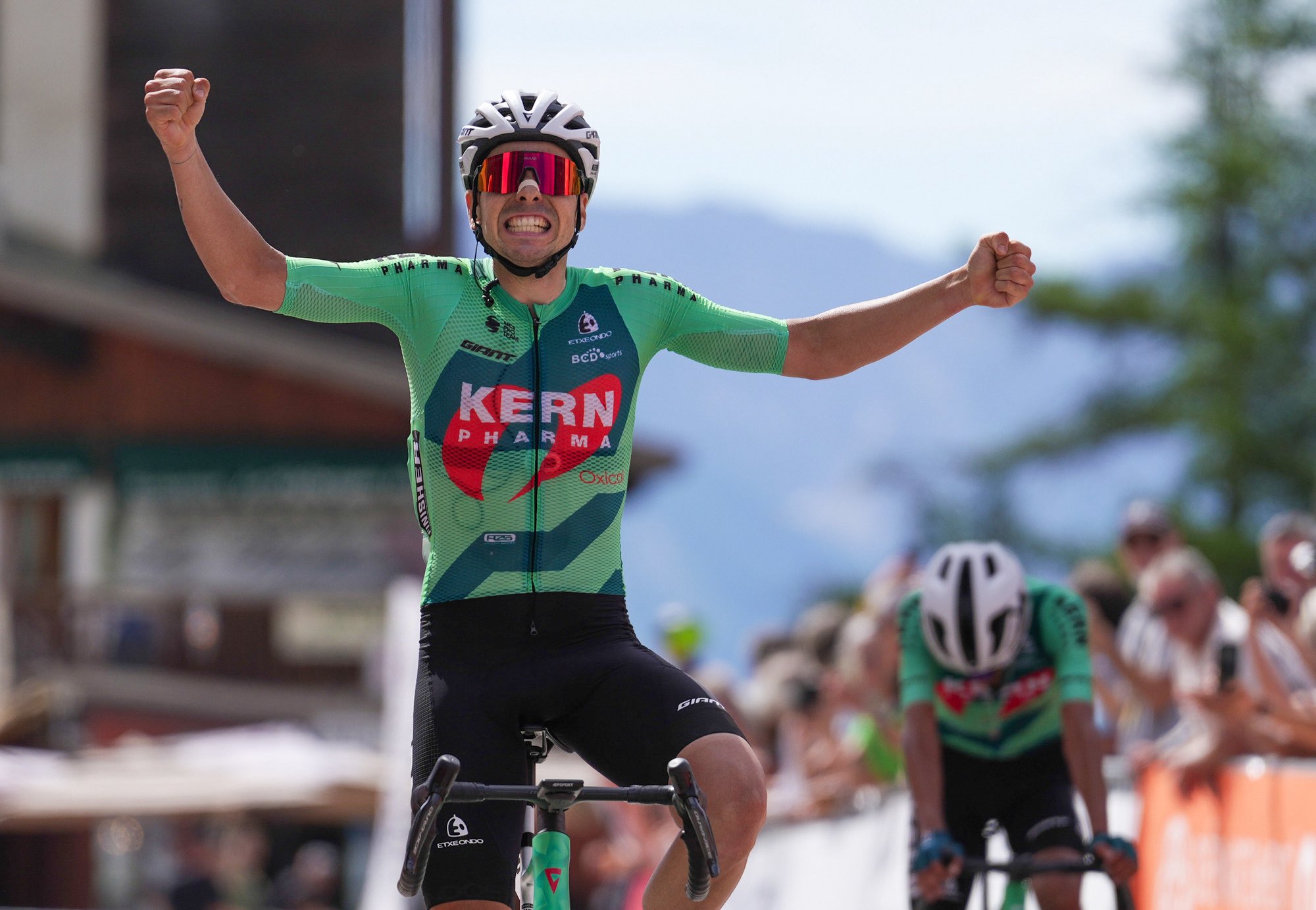 Ibon Ruiz surpreende e conquista Mercan’Tour Classic Alpes-Maritimes!