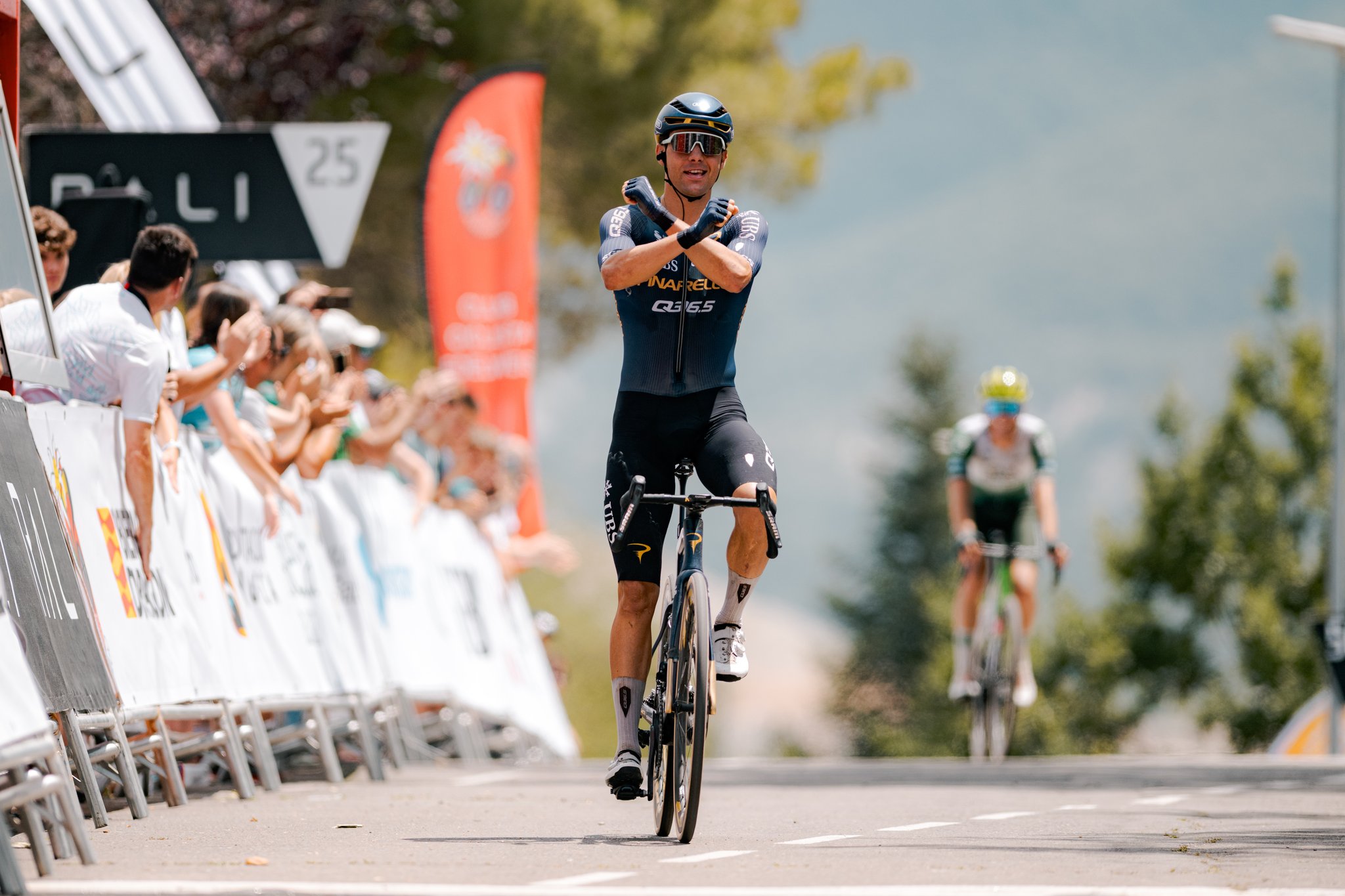 Marcel Camprubí estreou-se a vencer como profissional na prova de fundo dos Campeonatos Nacionais da Espanha (Foto: RFEC)