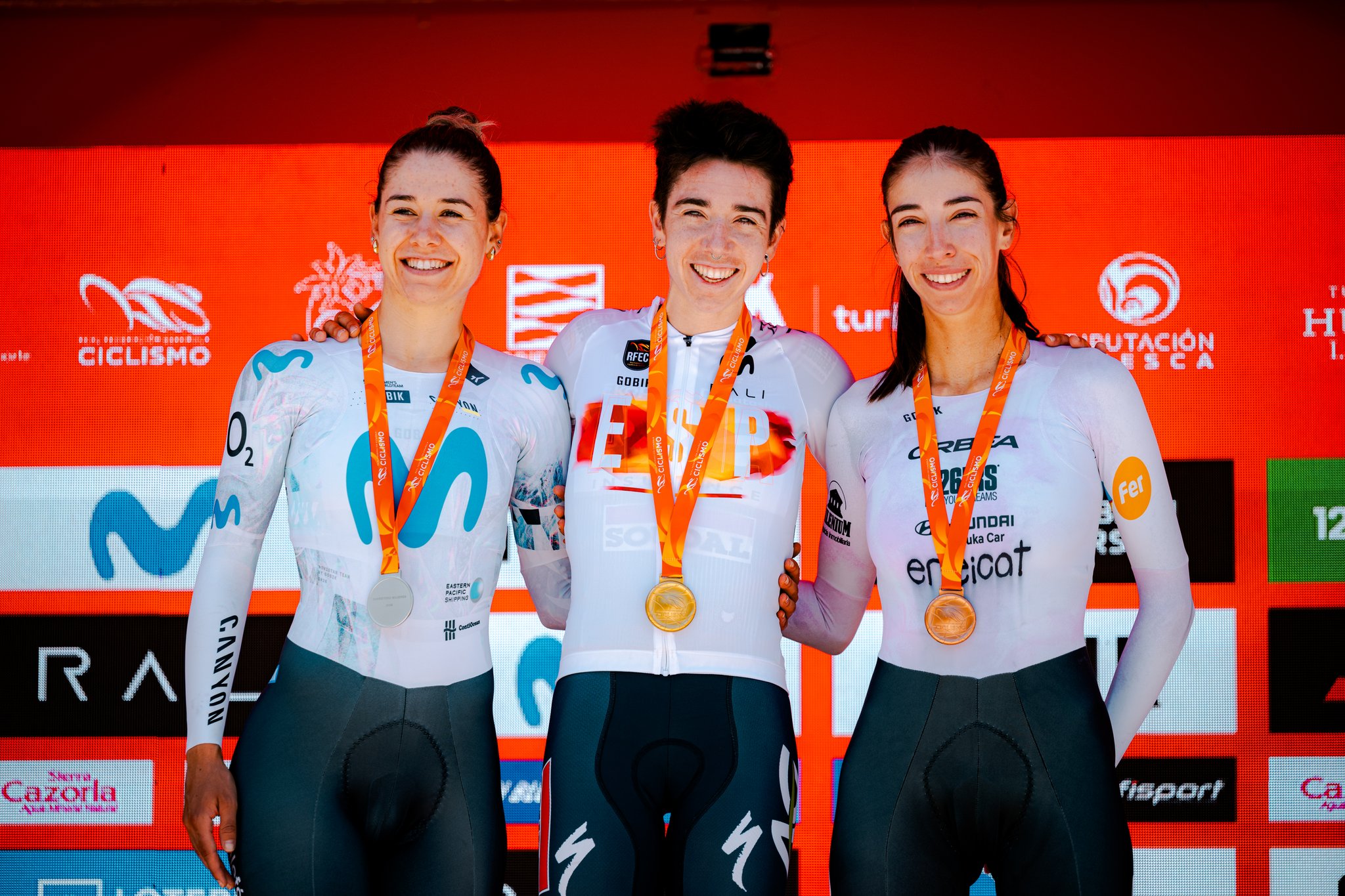 O pódio das elites femininas de Espanha com Sara Martin, Mireia Benito e Sandra Alonso (Foto: RFEC)