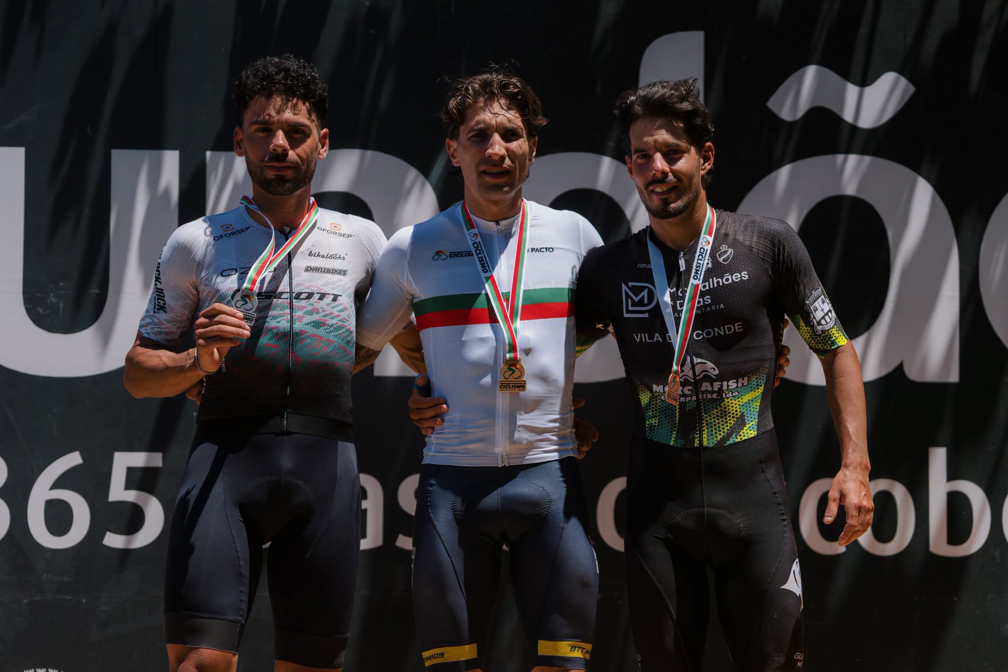 O pódio dos elites masculinos com Roberto Ferreira, Ricardo Marinheiro e Gonçalo Amado