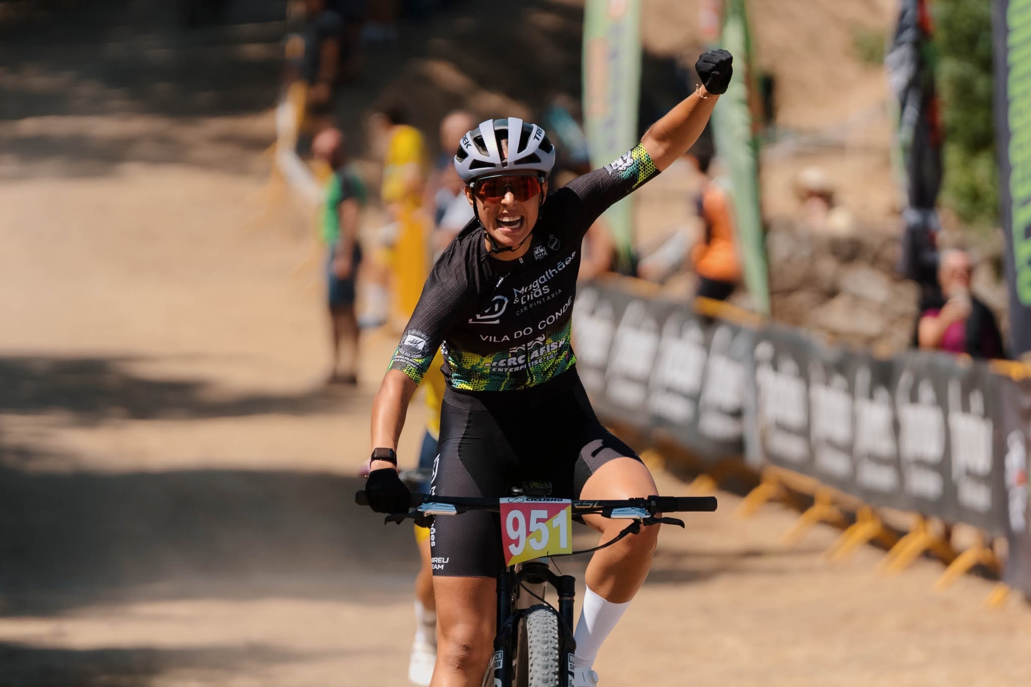 Depois de ter sido 2ª em 2025, Maria Coimbra conseguiu conquistar o Ouro no XCC em 2026