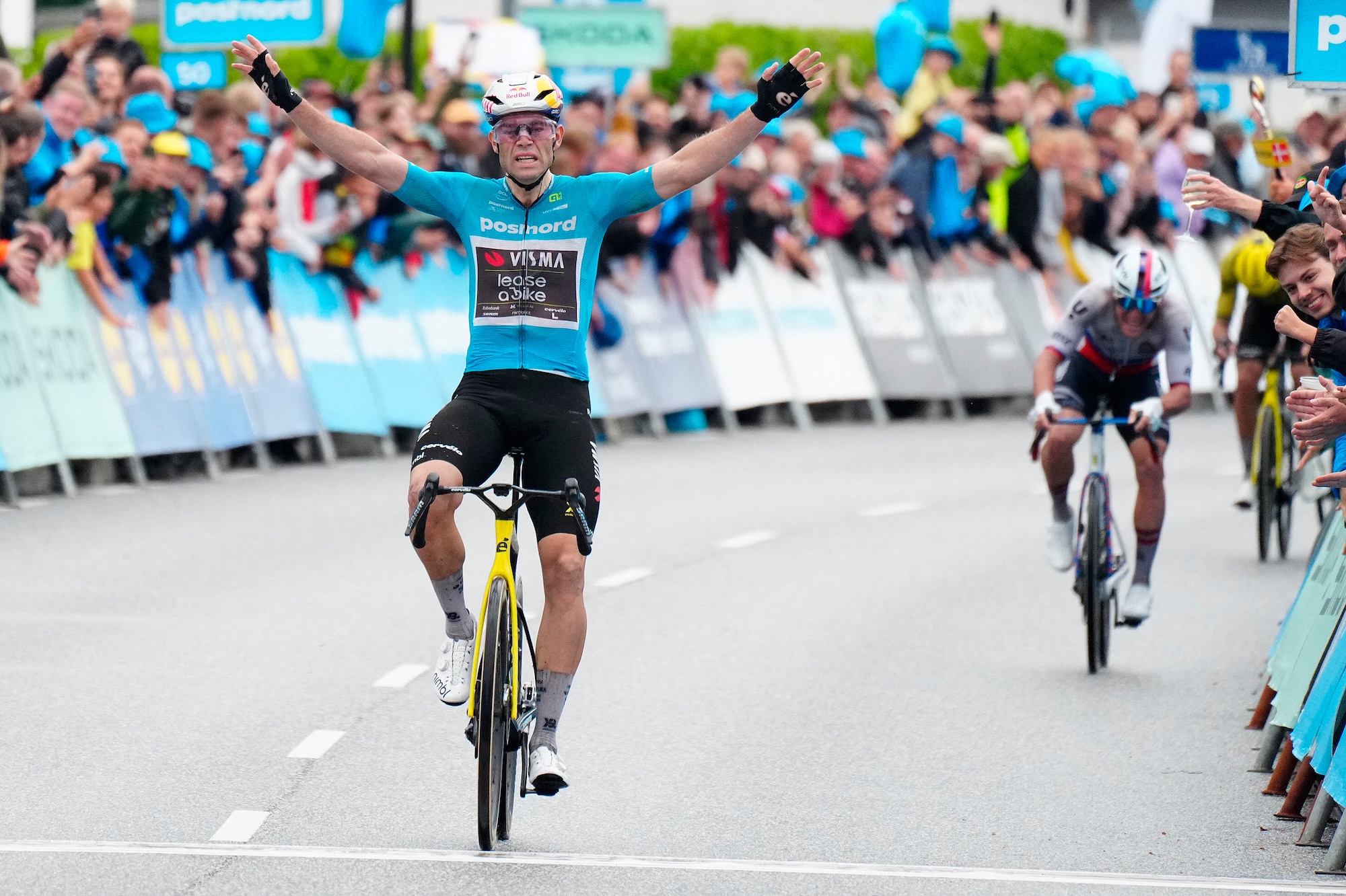 Hat-trick para Wout van Aert na etapa 3 do PostNord Tour of Denmark!