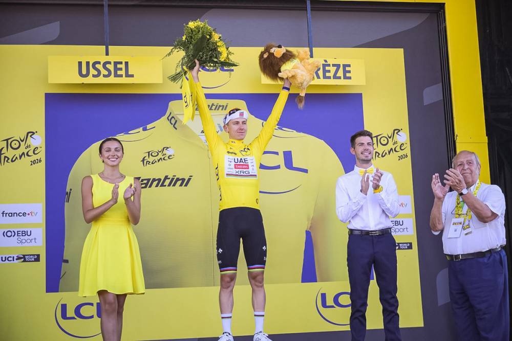 Tadej Pogacar manteve a camisola amarela do Tour de France