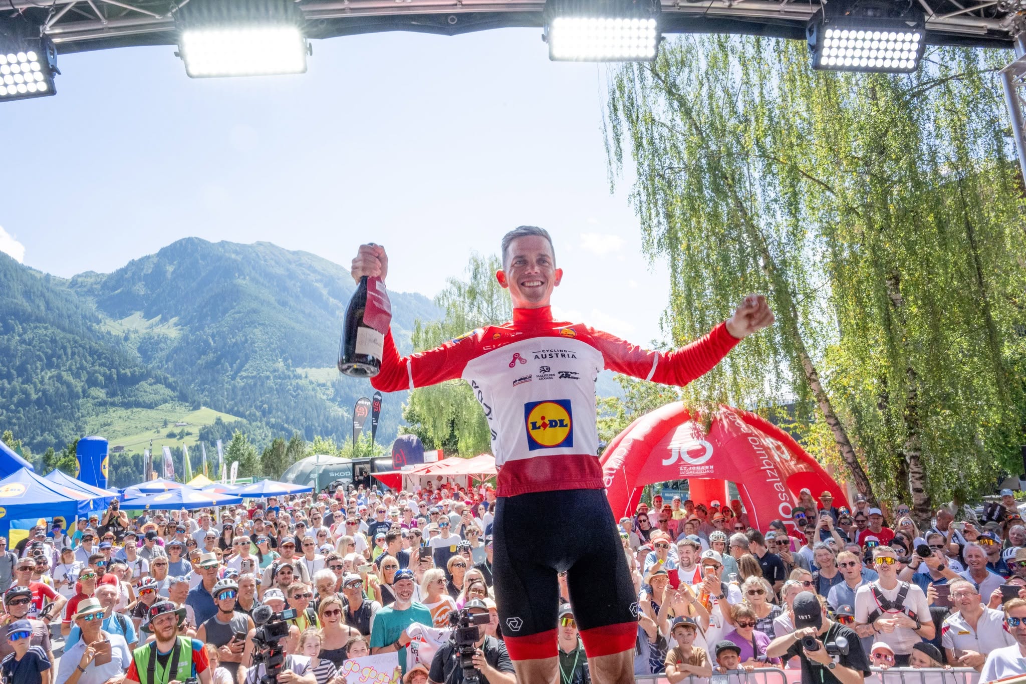 Gregor Muhlberger segue líder do Tour of Austria (Foto: Cycling Austria)