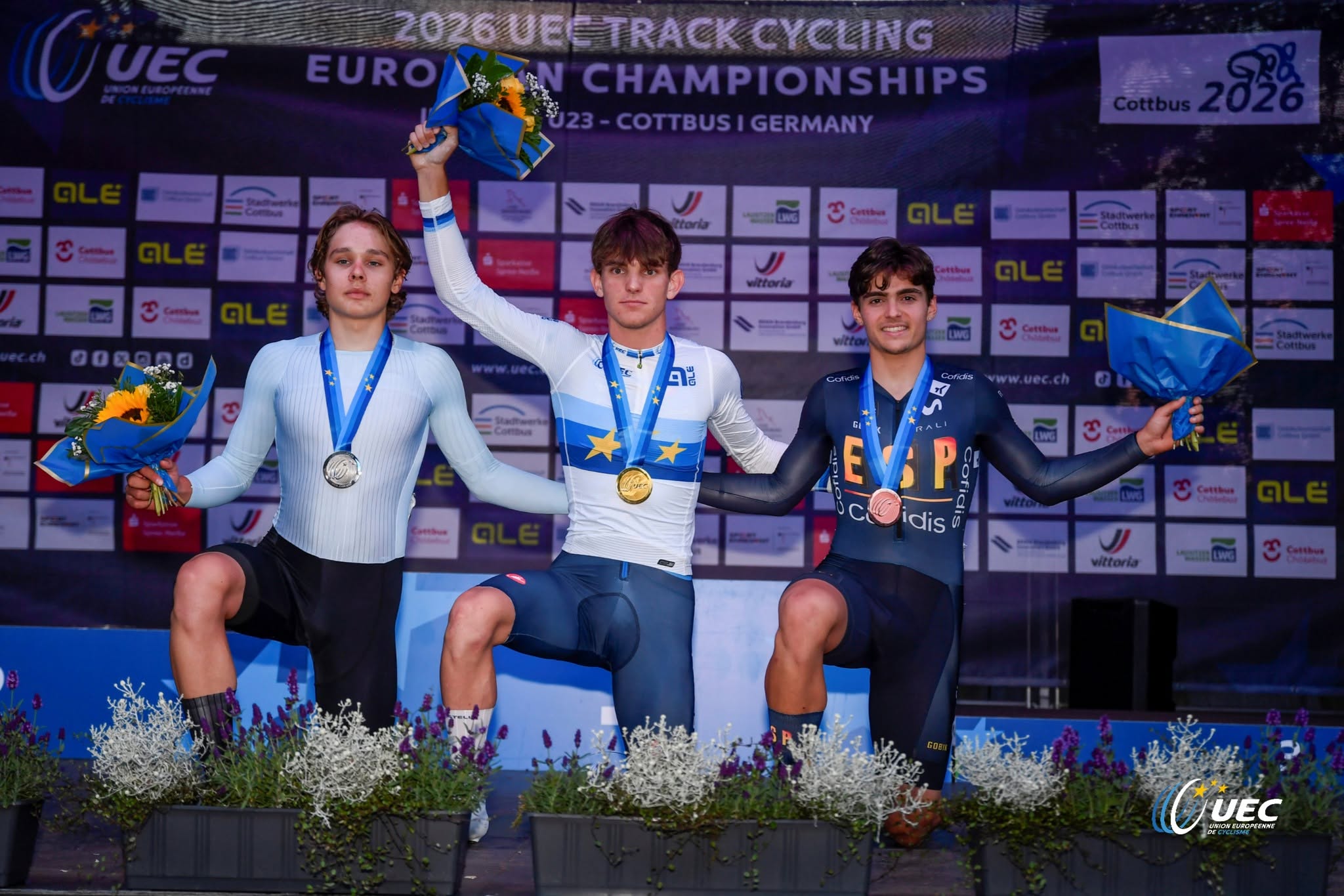 O pódio do Omnium dos Juniores masculinos com Rostislav Novolodskii, Nicola Padovan e Asier Fortea