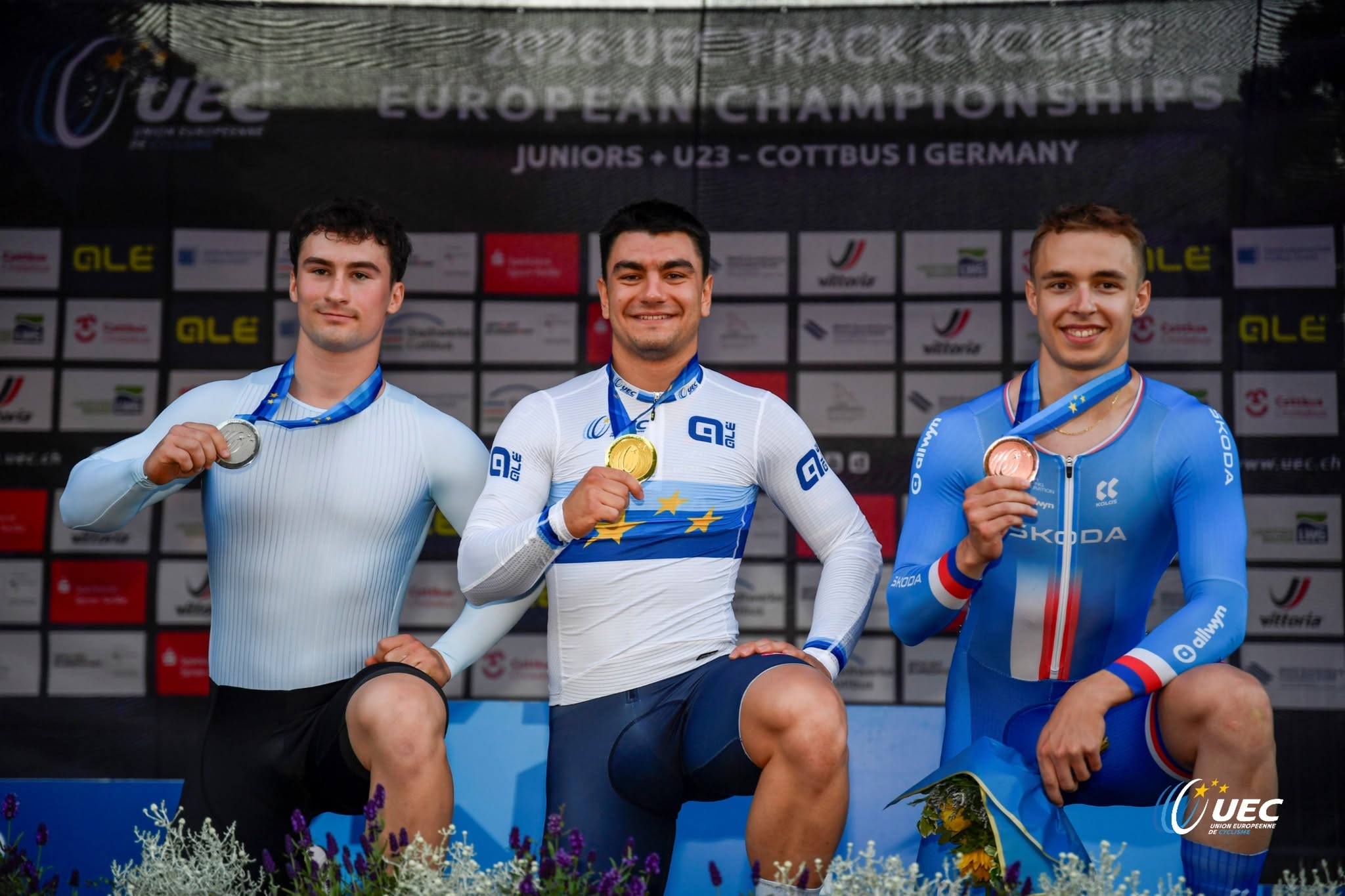 O pódio do Sprint Sub-23 masculino com Nikita Kiriltsev, Mattia Predomo e David Peterka
