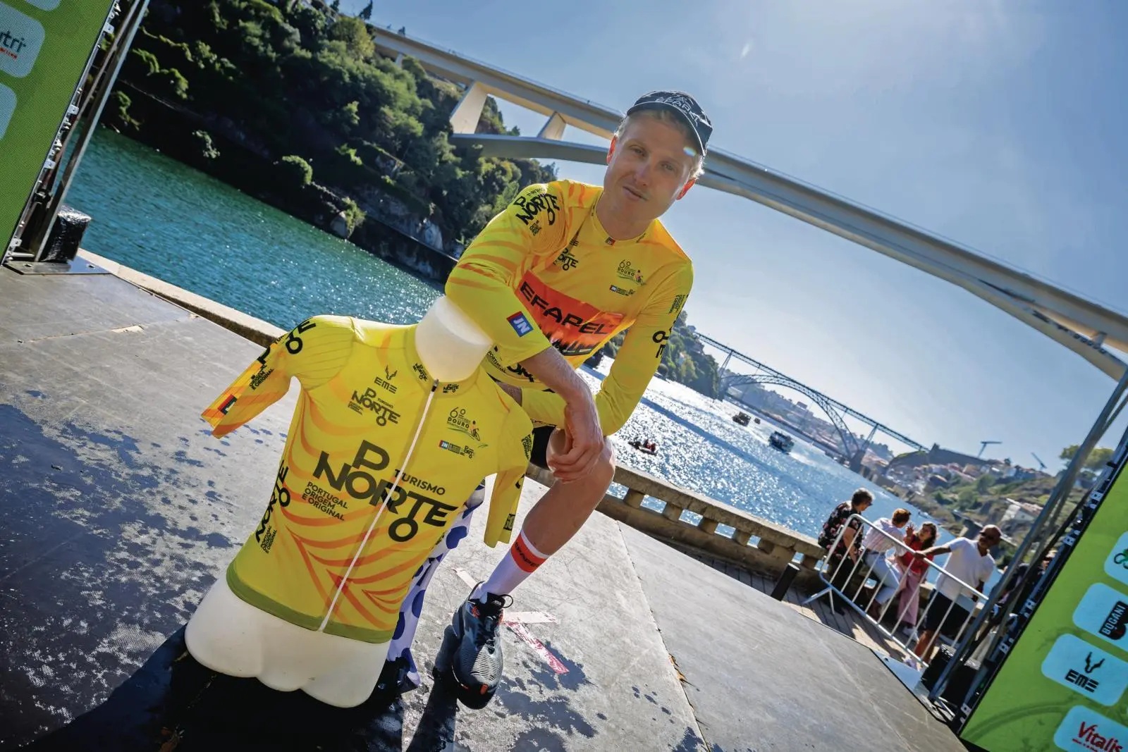 Keegan Swirbul garantiu a camisola amarela do GP Douro Internacional