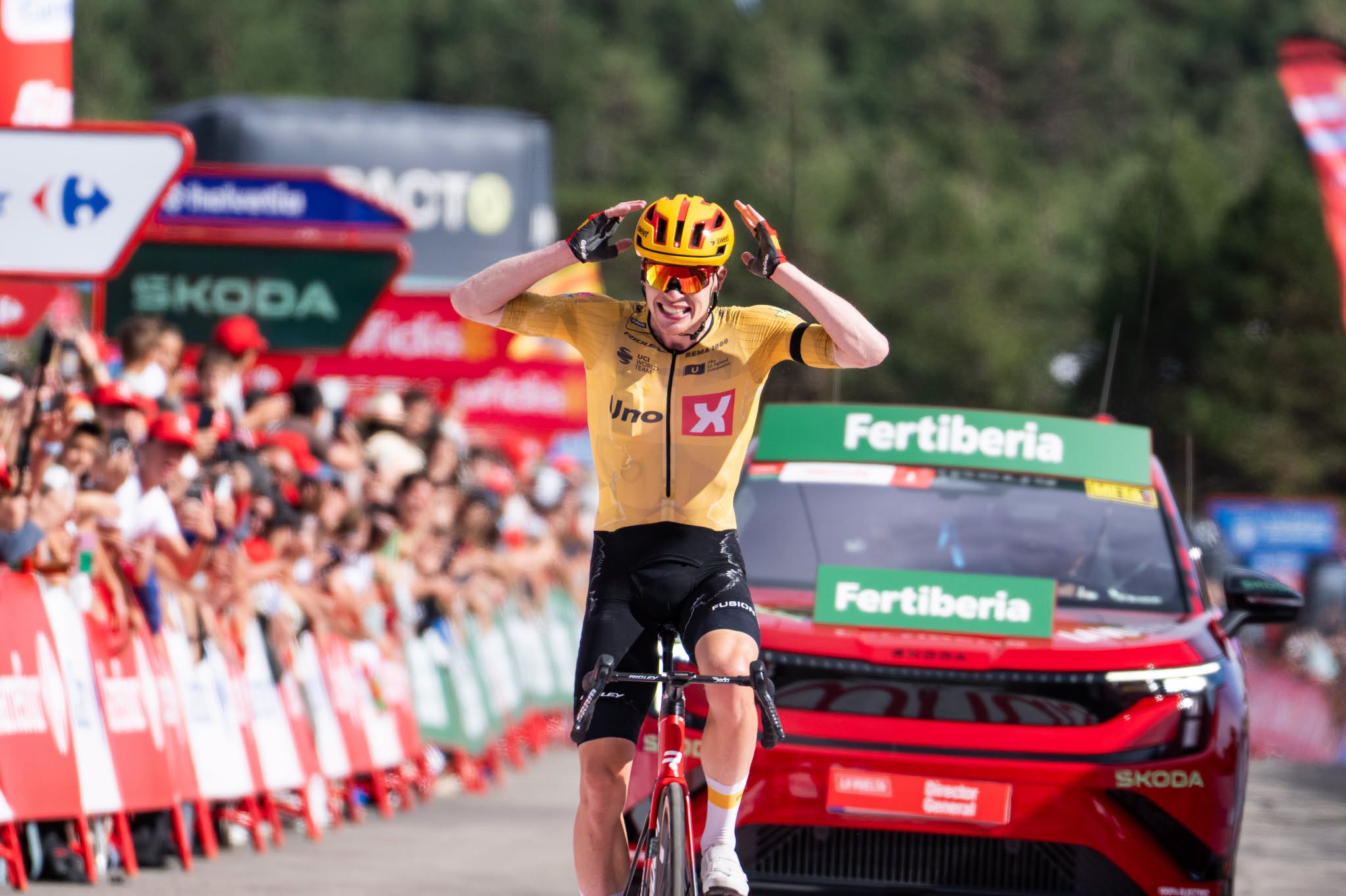 Andreas Leknessund vinga a fuga na etapa 7 da La Vuelta com dobradinha da Uno-X Mobility!