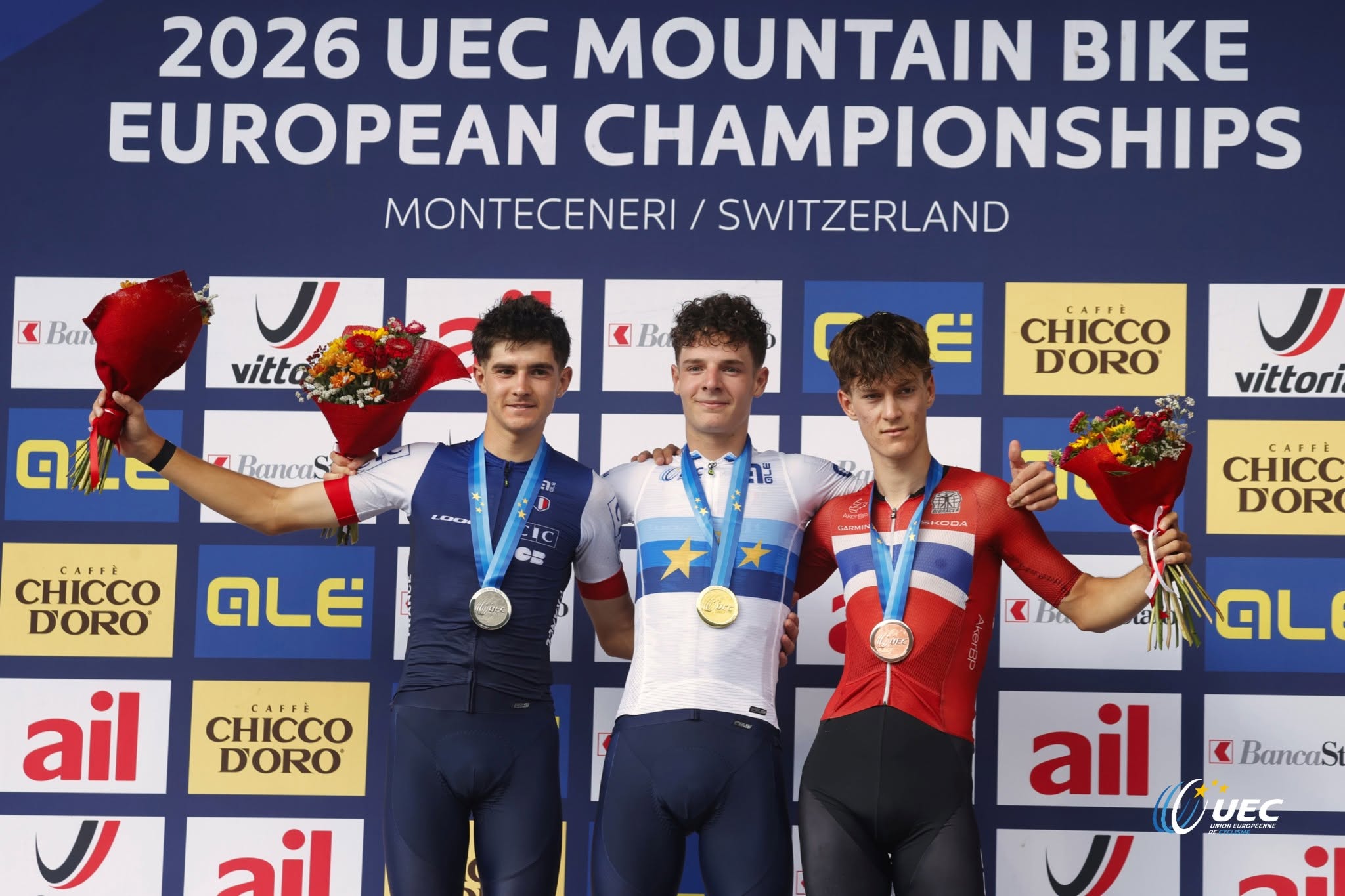 O pódio dos sub-23 masculinos com Nael Rouffiac, Alix André-Gallis e Sivert Ekroll