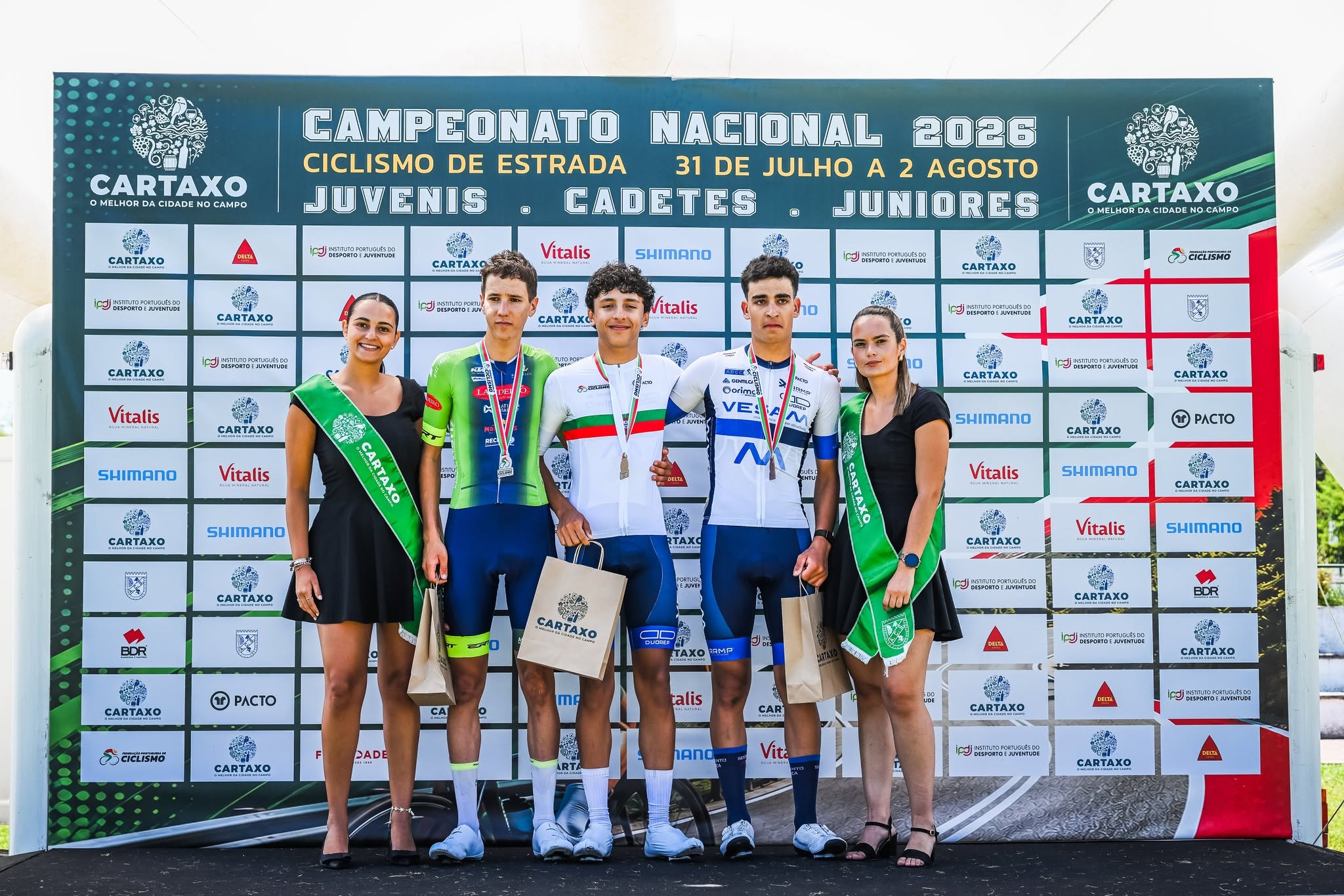 O pódio dos cadetes masculinos com José Gomes, Gabriel Varela e Bruno Nogueira