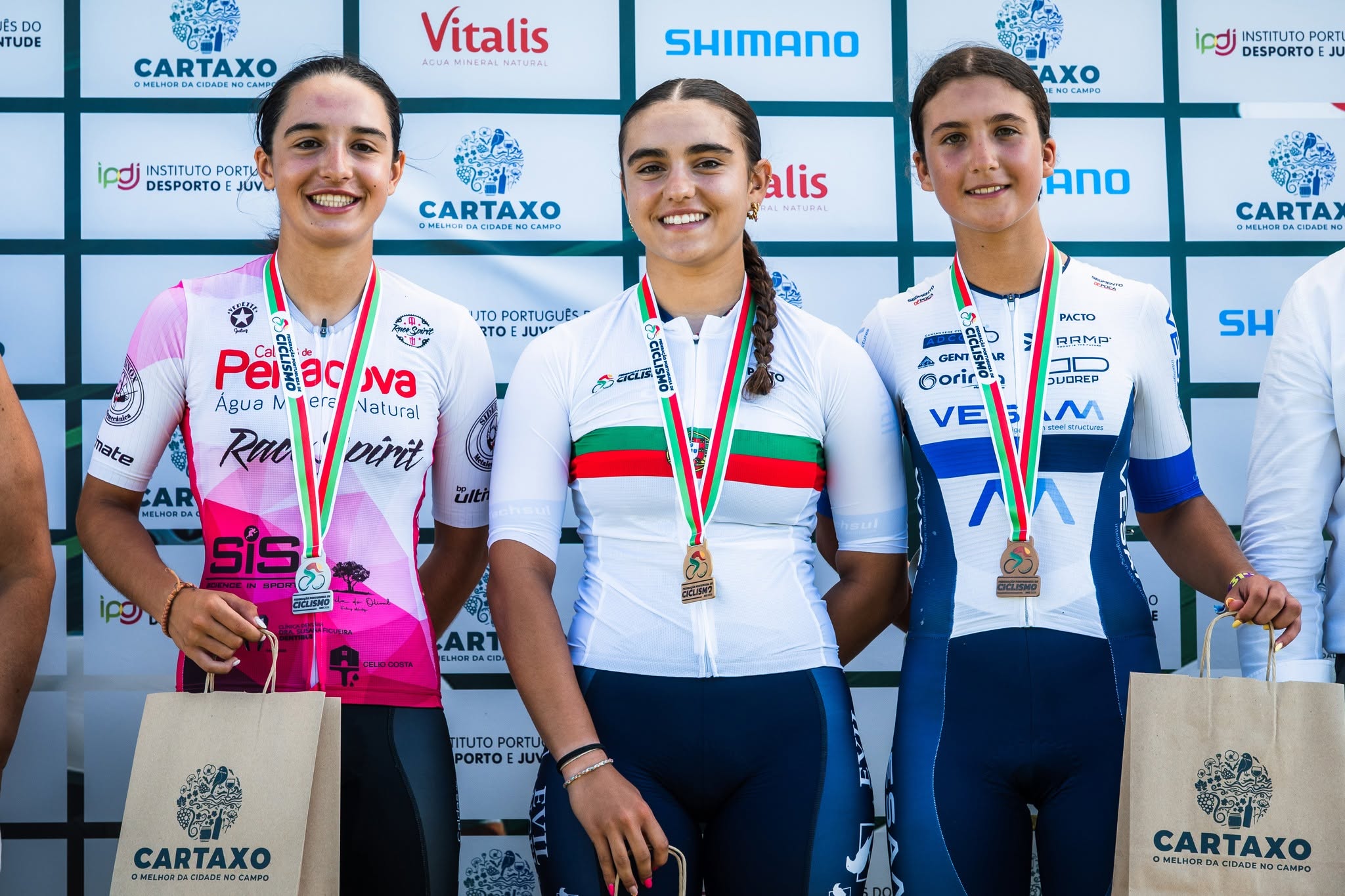 O pódio das cadetes femininas com Lara Lourenço, Lúcia Martins e Carolina Bernardo