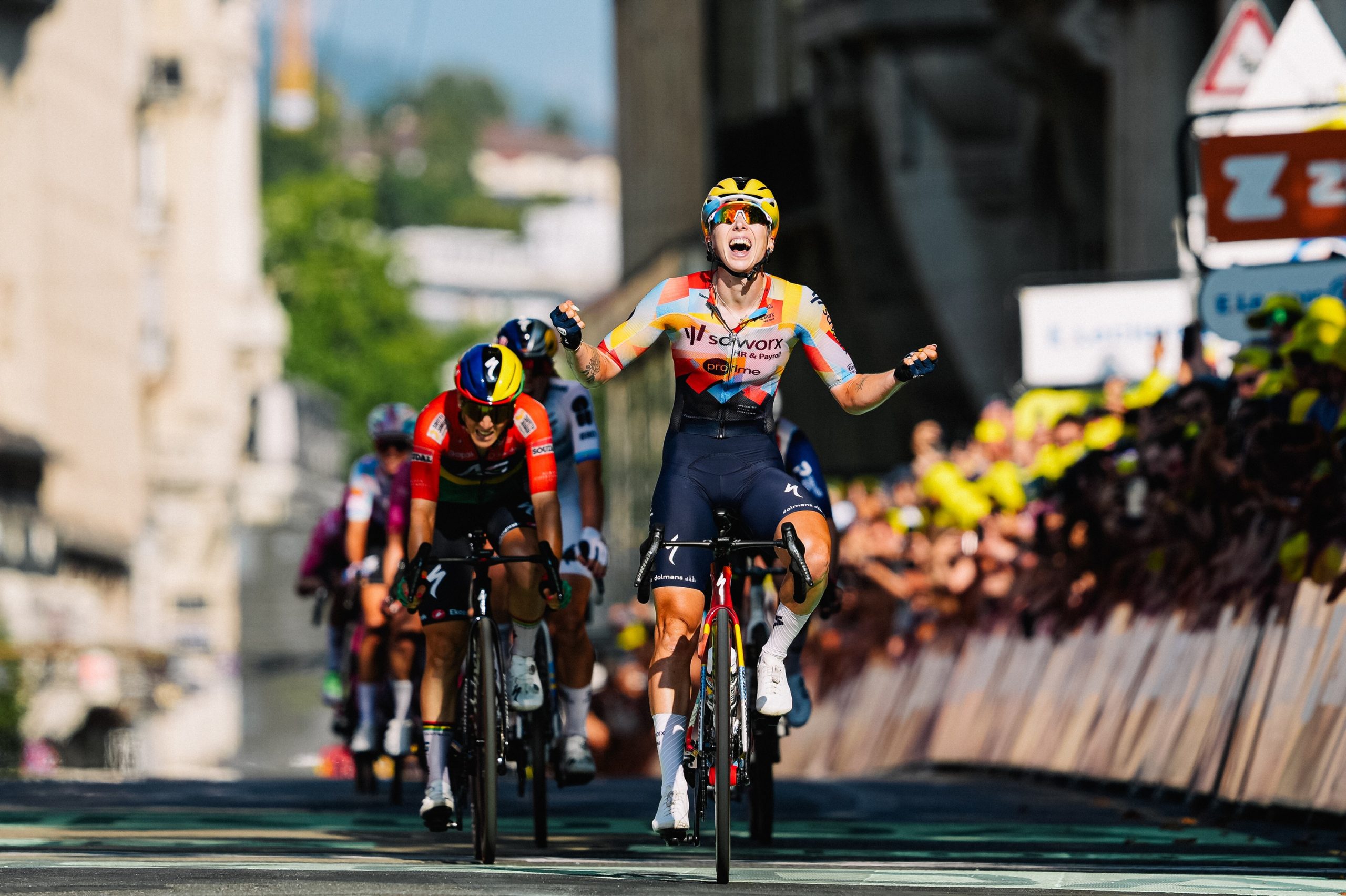 Lorena Wiebes resiste e conquista etapa 1 do Tour de France Femmes!