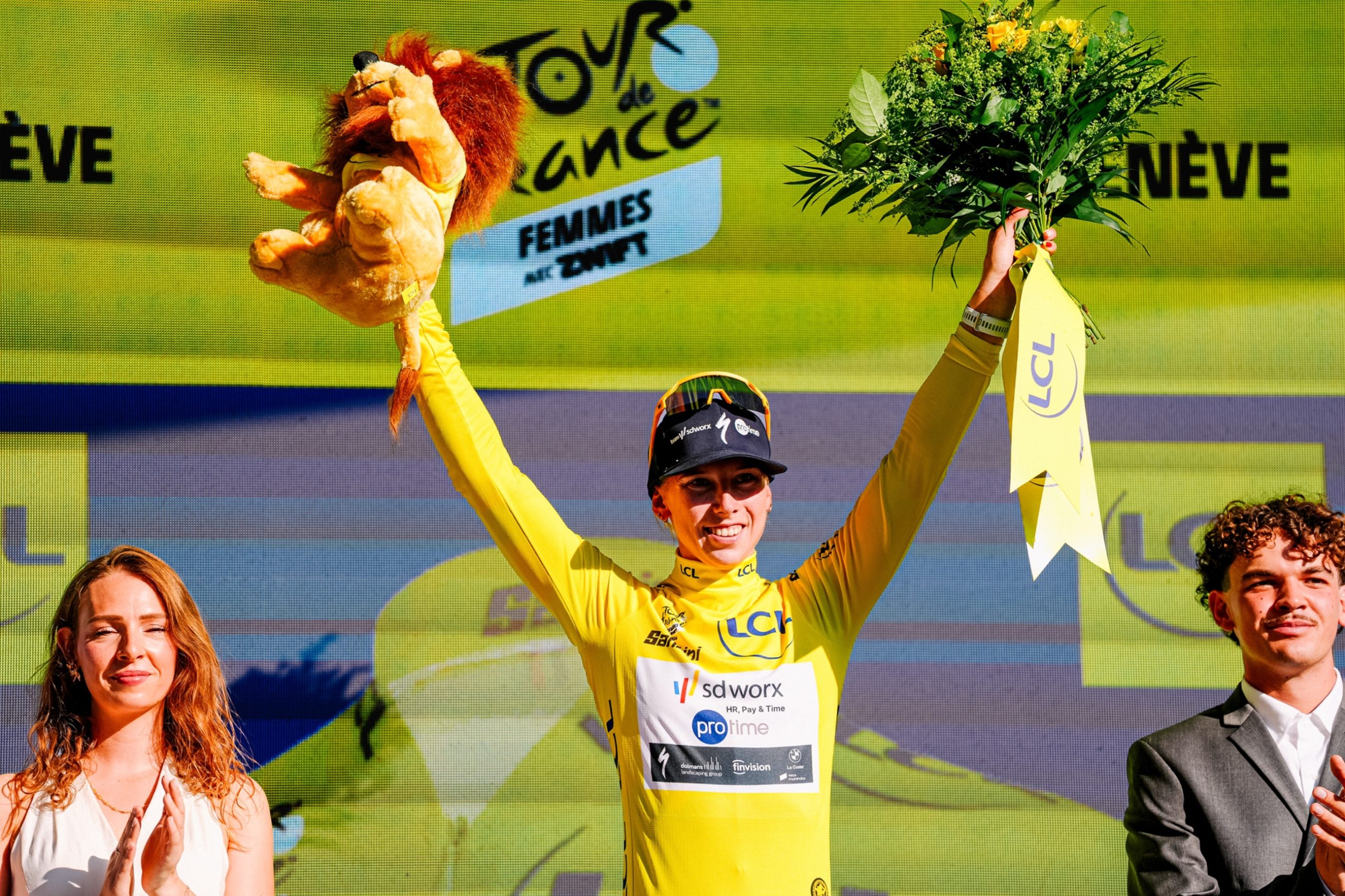Lorena Wiebes segue a camisola amarela do Tour de France Femmes