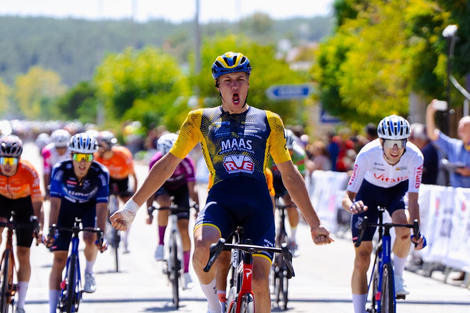Ollie Jirovec vence etapa 2 da Volta a Portugal de Juniores! Tomás Mateus segue líder da geral!