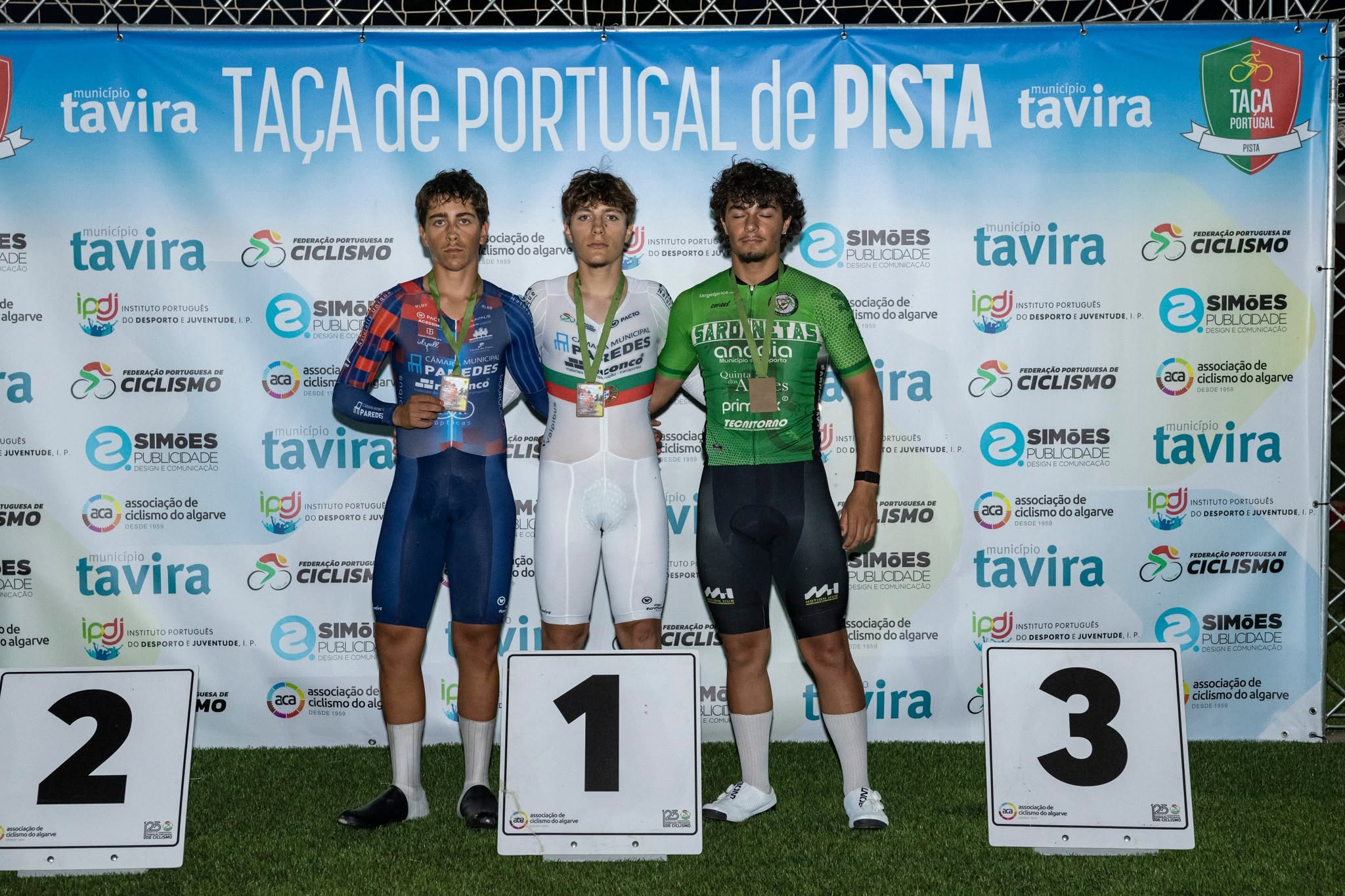 O pódio do Km dos juniores masculinos em Tavira com Ricardo Almeida, João Silva e Bruno Ribeiro