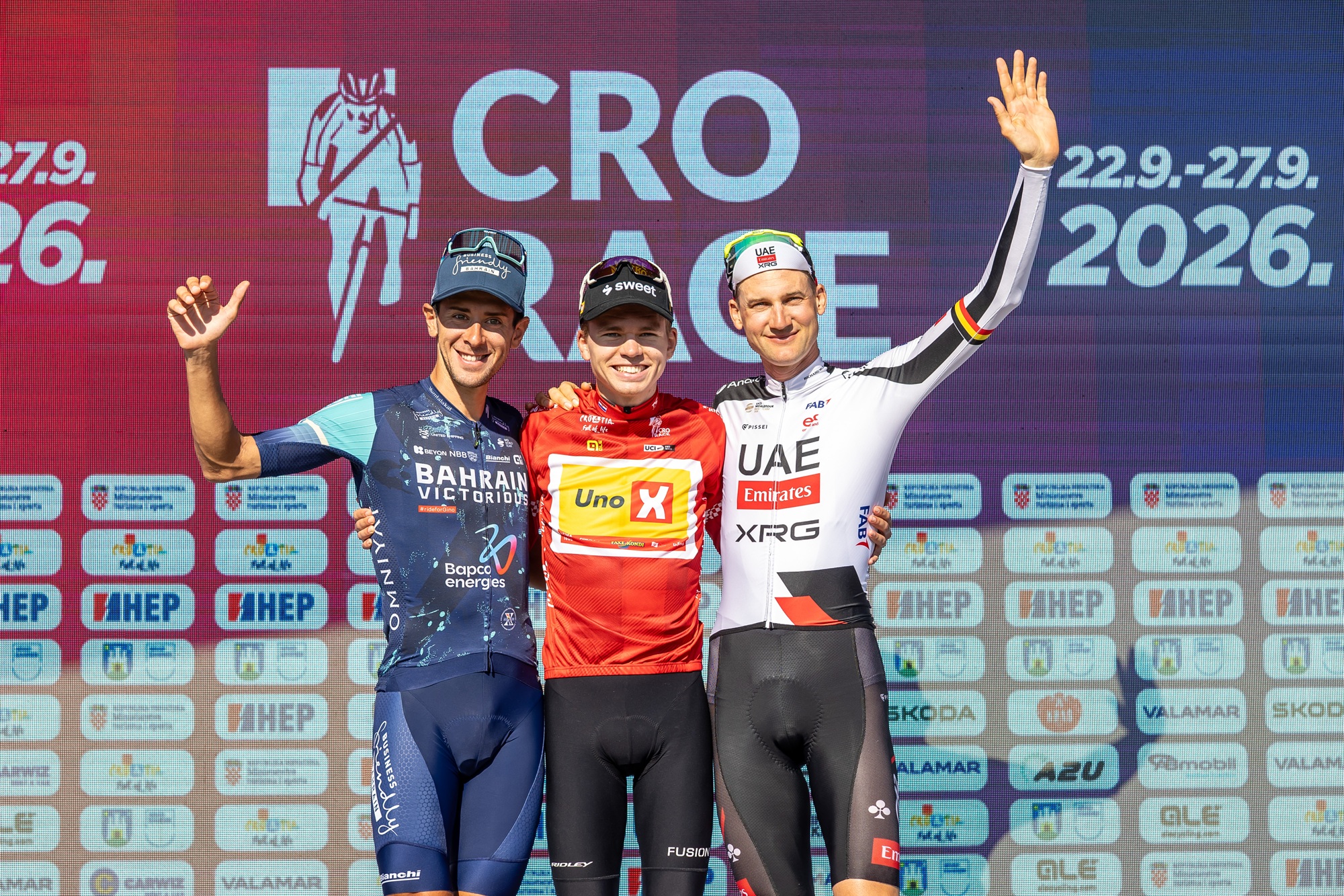 O pódio da CRO Race com Antonio Tiberi, Tobias Svarre e Tim Wellens