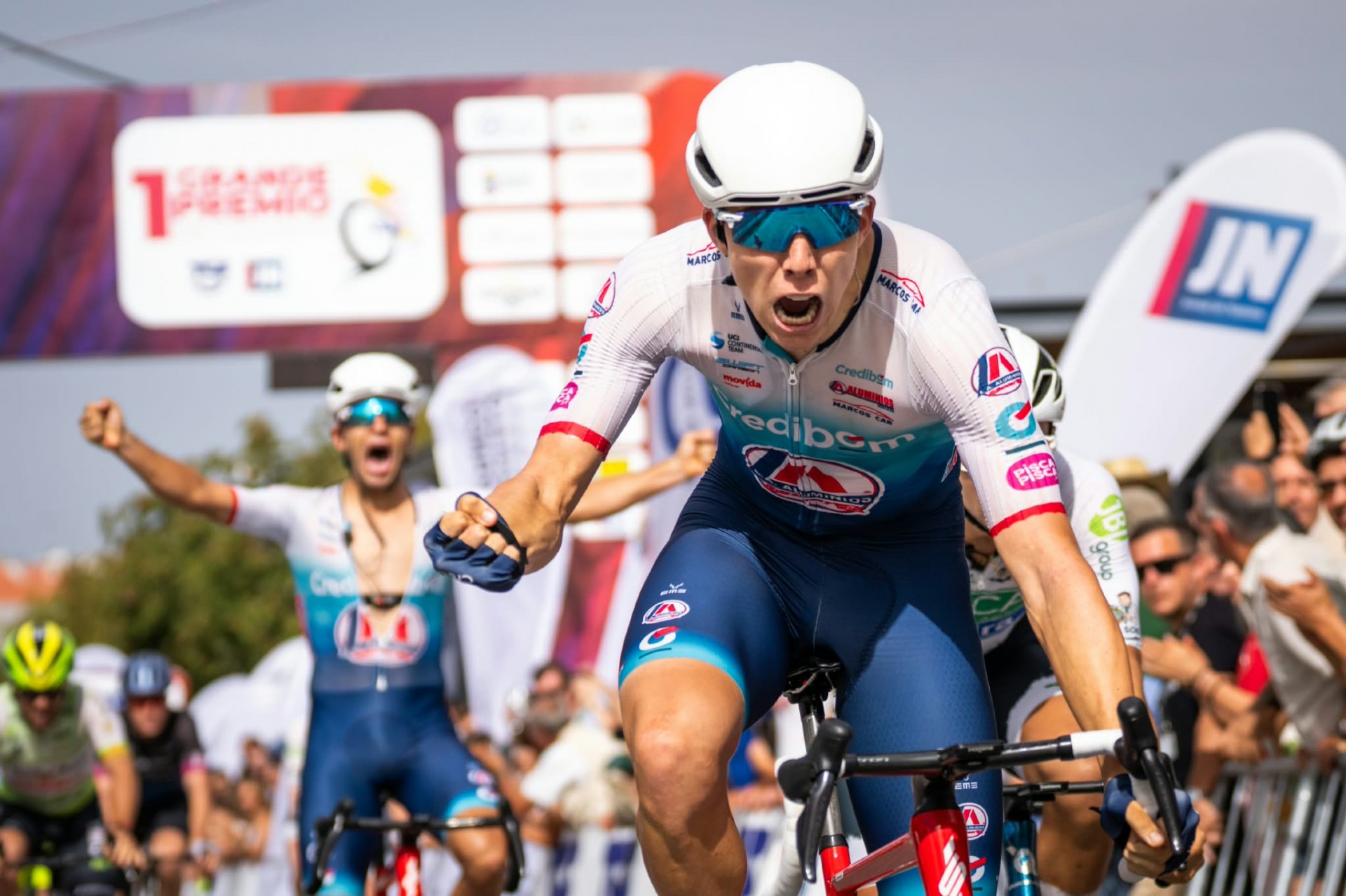 João Martins impõe-se ao sprint e conquista etapa 3 do Grande Prémio TSF/JN!