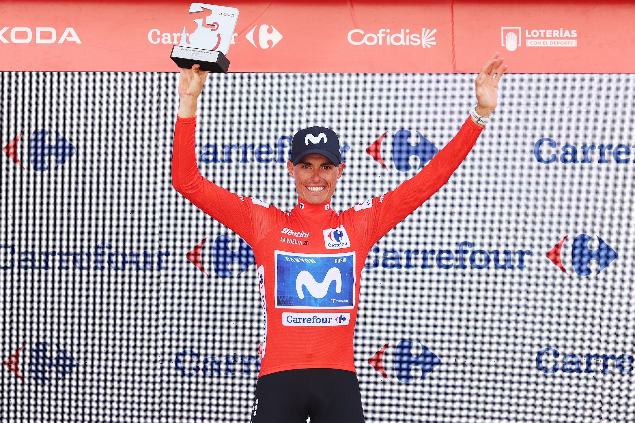Enric Mas segue o camisola vermelha da La Vuelta (Foto: Getty Images)