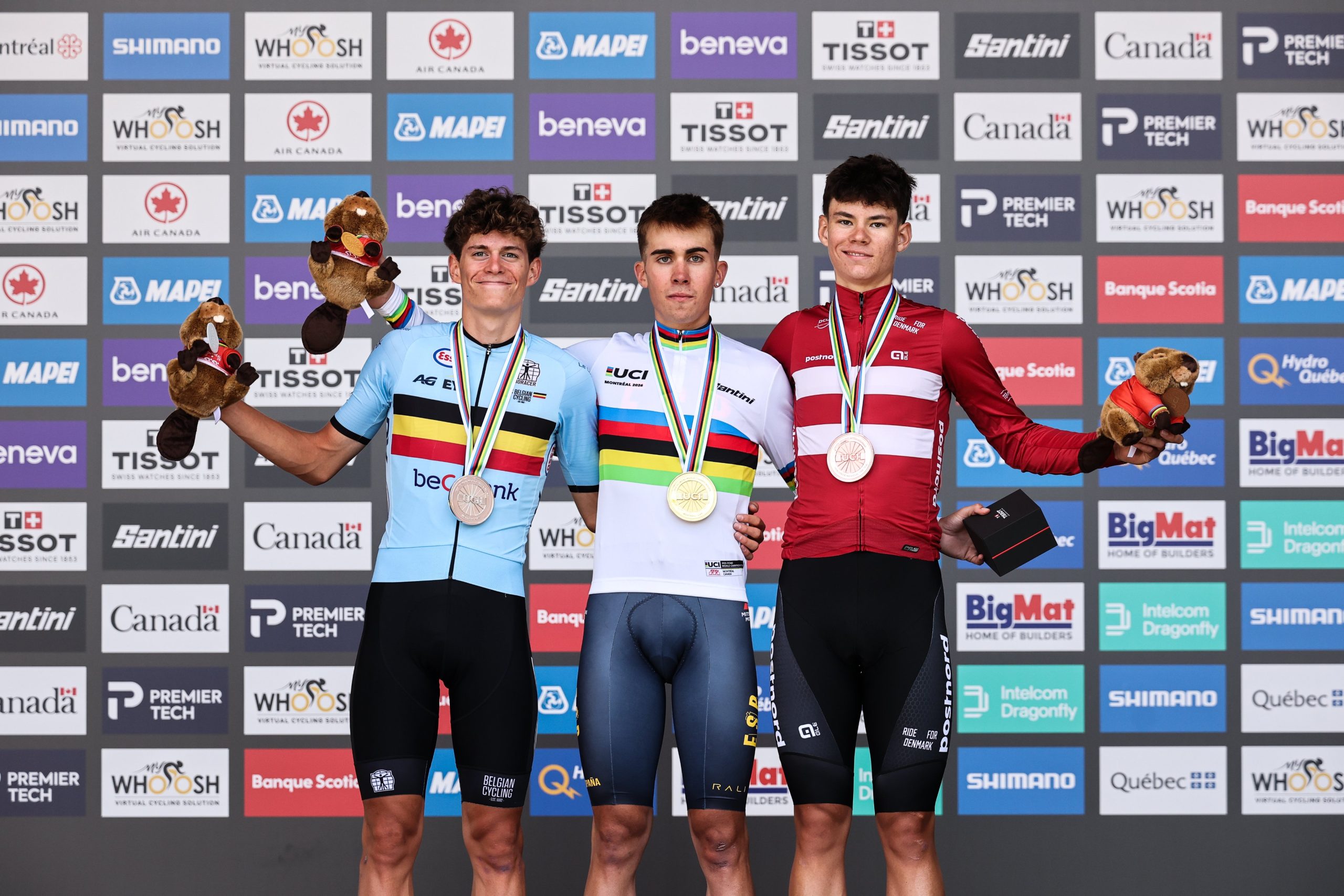 O pódio do contrarrelógio dos juniores masculinos nos Campeonatos do Mundo com Vic De Smet, Benjamin Noval e Malthe Risbjerg