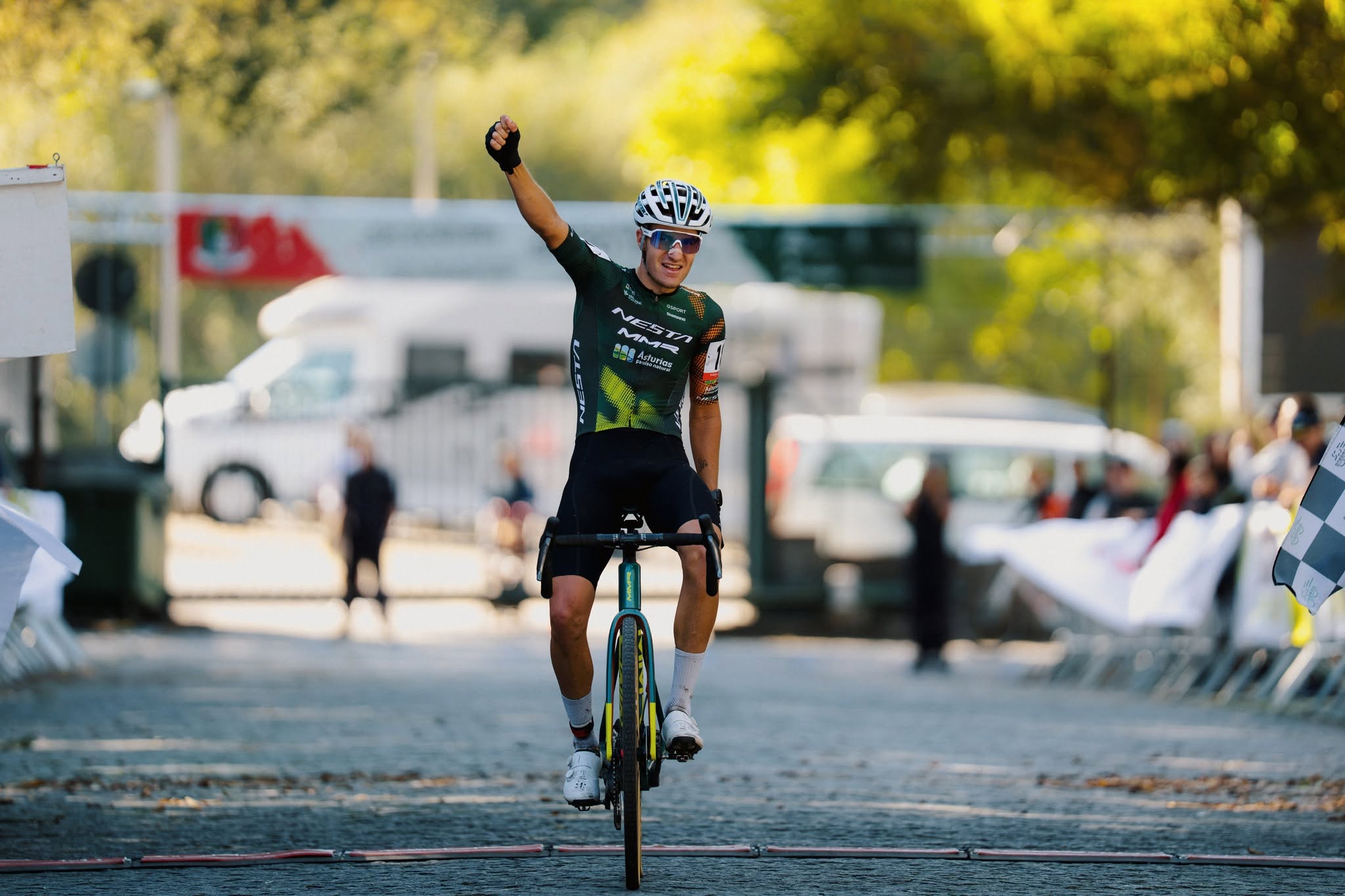 Raul Mira impôs-se numa ótima batalha em Santo Tirso para vencer a ronda 2 da Taça de Portugal de Ciclocrosse