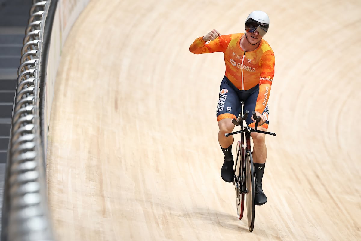 Jeffrey Hoogland conquistou o tão desejado Ouro no Km masculino em Shanghai (Foto: UCI)