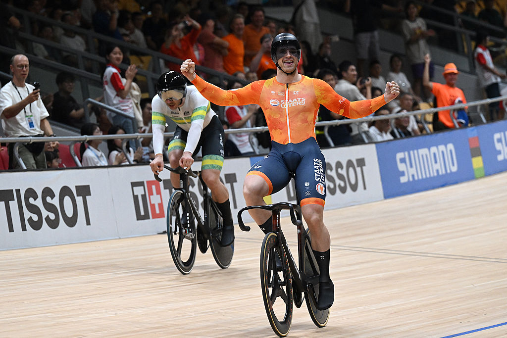 Harrie Lavreysen conquistou a fazer história na Velocidade com mais um Título Mundial (Foto: Getty Images)